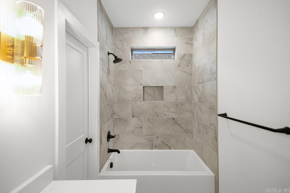 FIELDS OF HURRICANE LAKE ESTATES - Residential