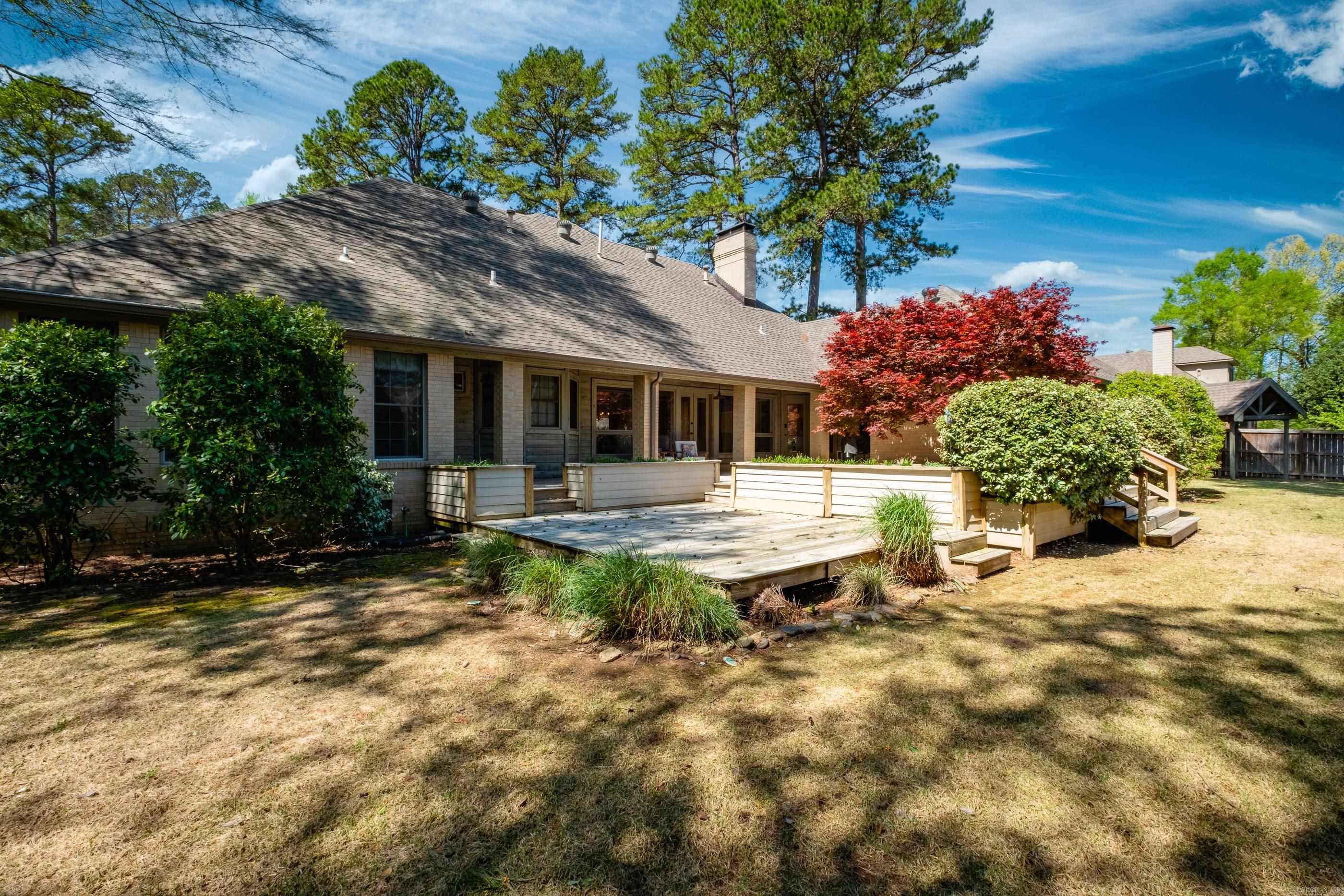 CHENAL VALLEY CHENAL CIRCLE - Residential