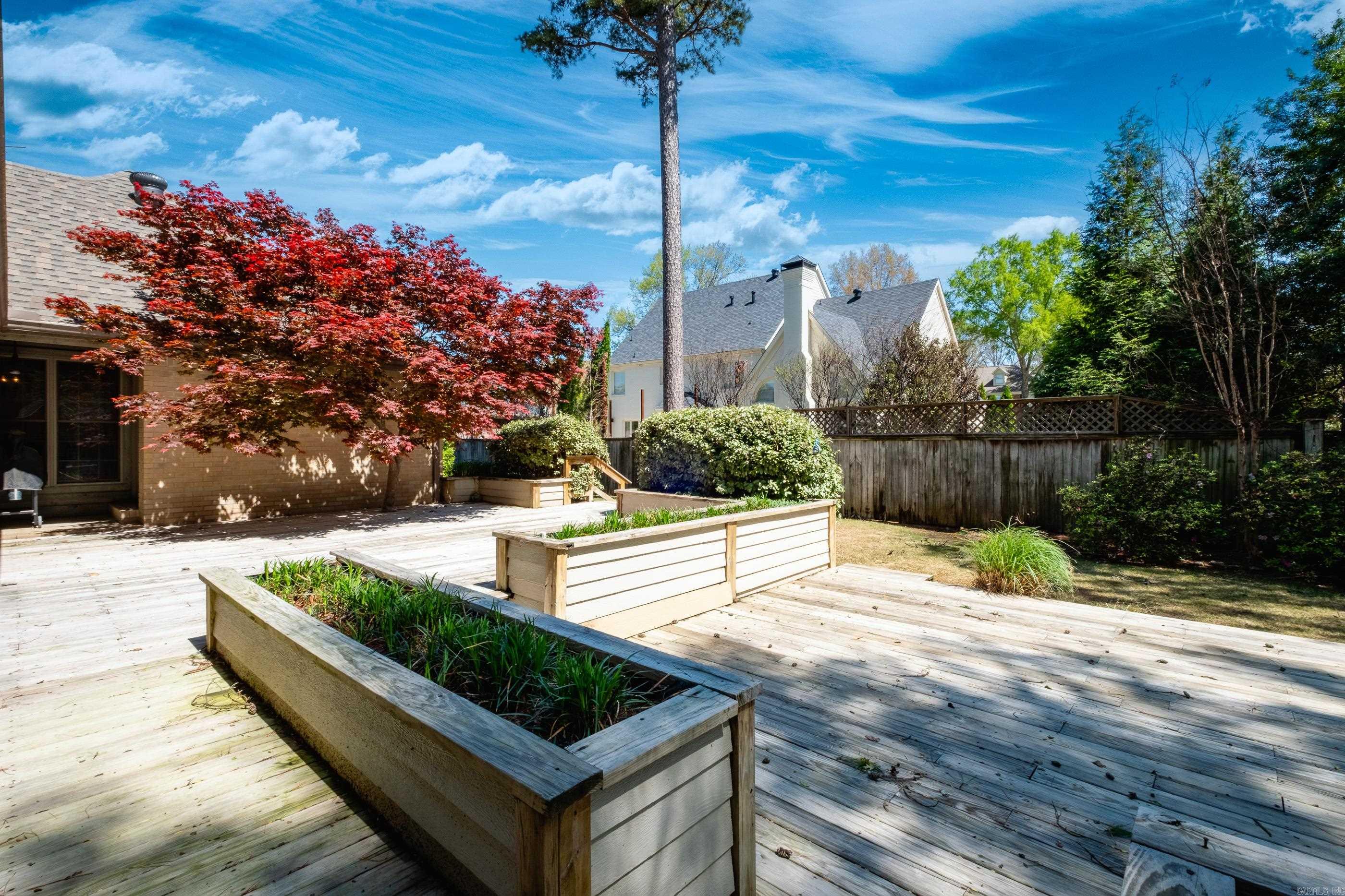 CHENAL VALLEY CHENAL CIRCLE - Residential