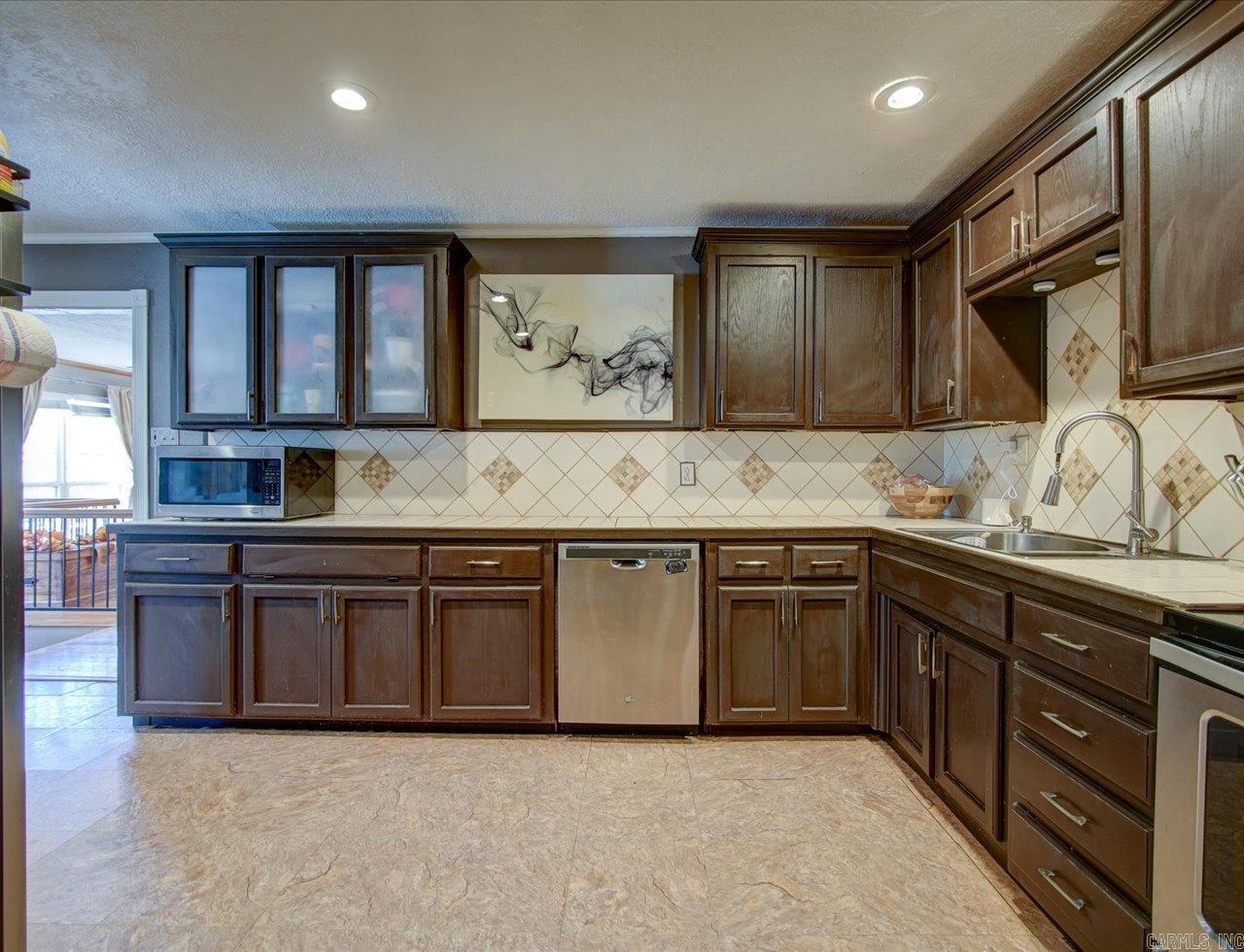 Lake Hamilton Shores - Residential