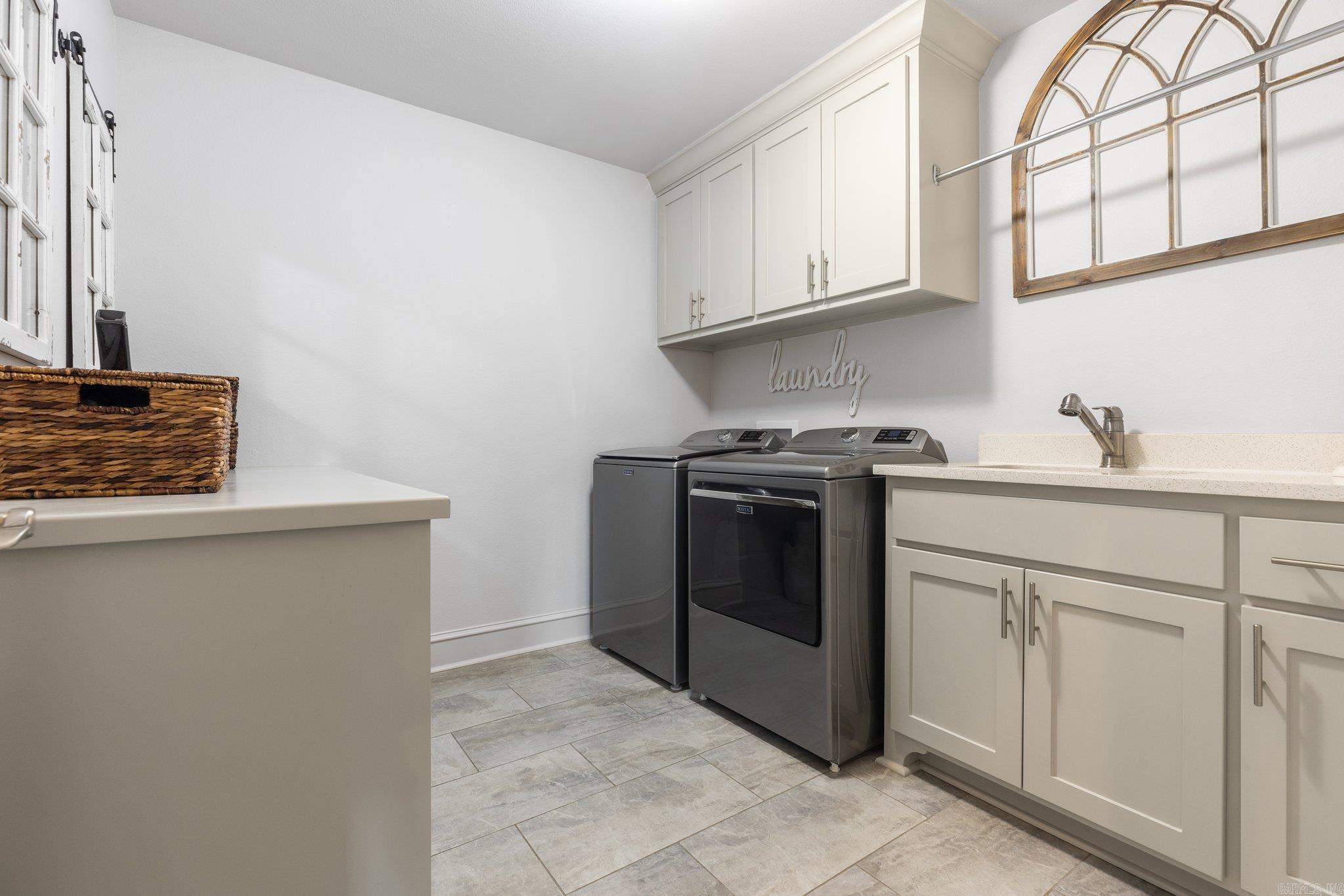 CHENAL VALLEY "MIRABEL COURT" - Residential