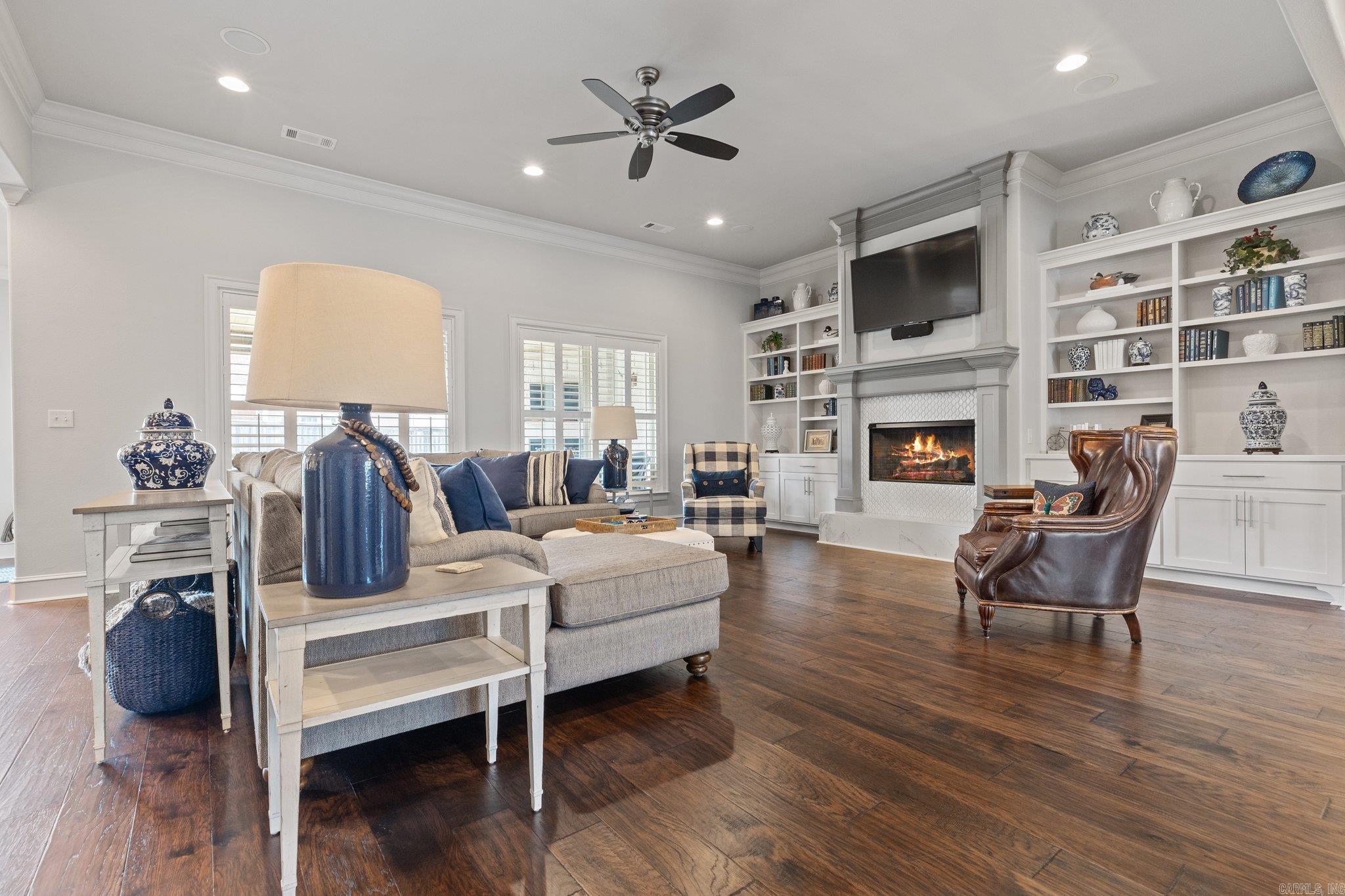 CHENAL VALLEY "MIRABEL COURT" - Residential