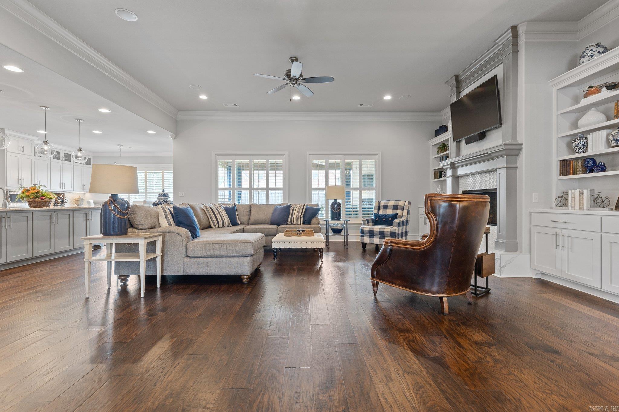 CHENAL VALLEY "MIRABEL COURT" - Residential