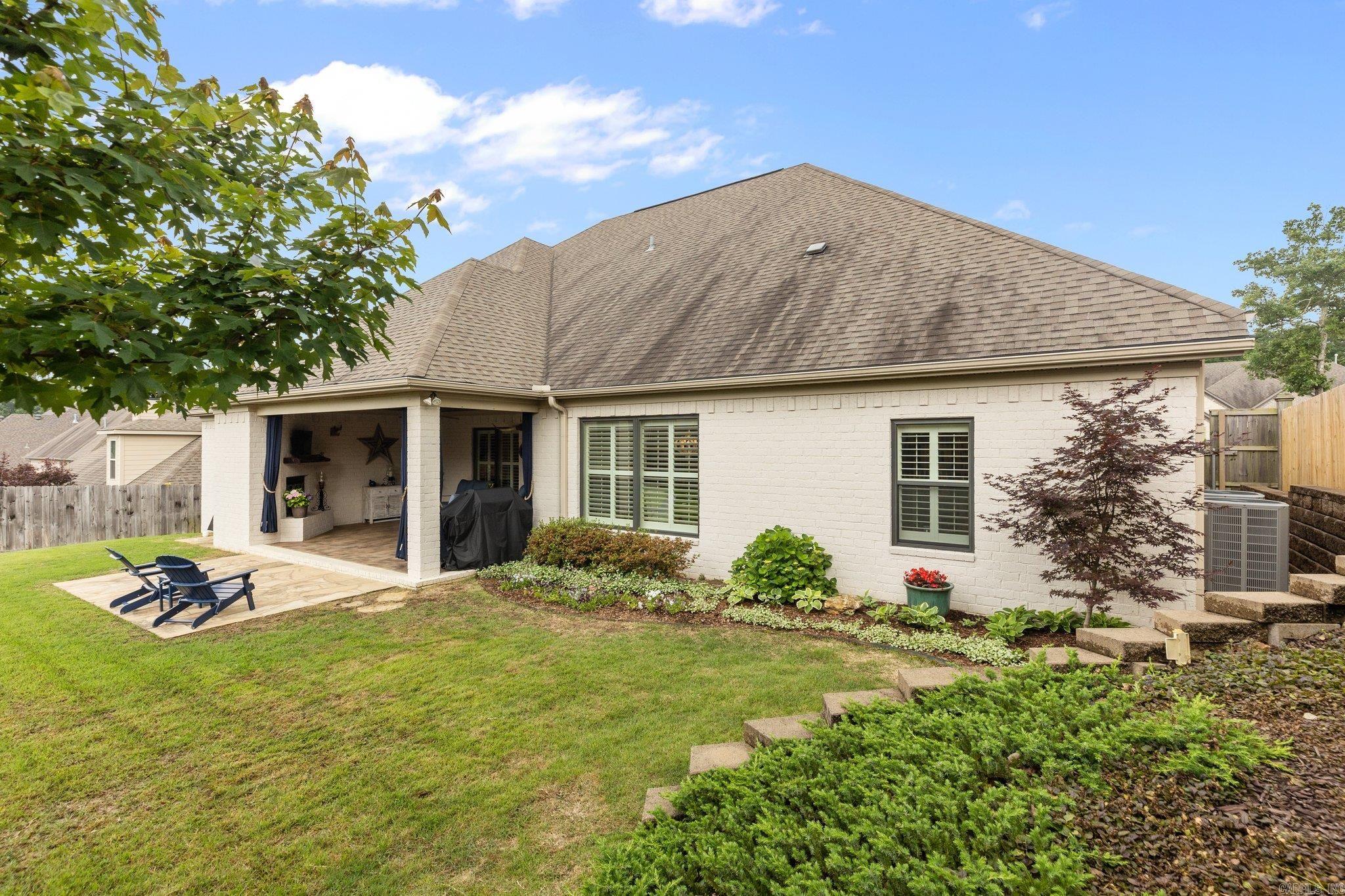 CHENAL VALLEY "MIRABEL COURT" - Residential