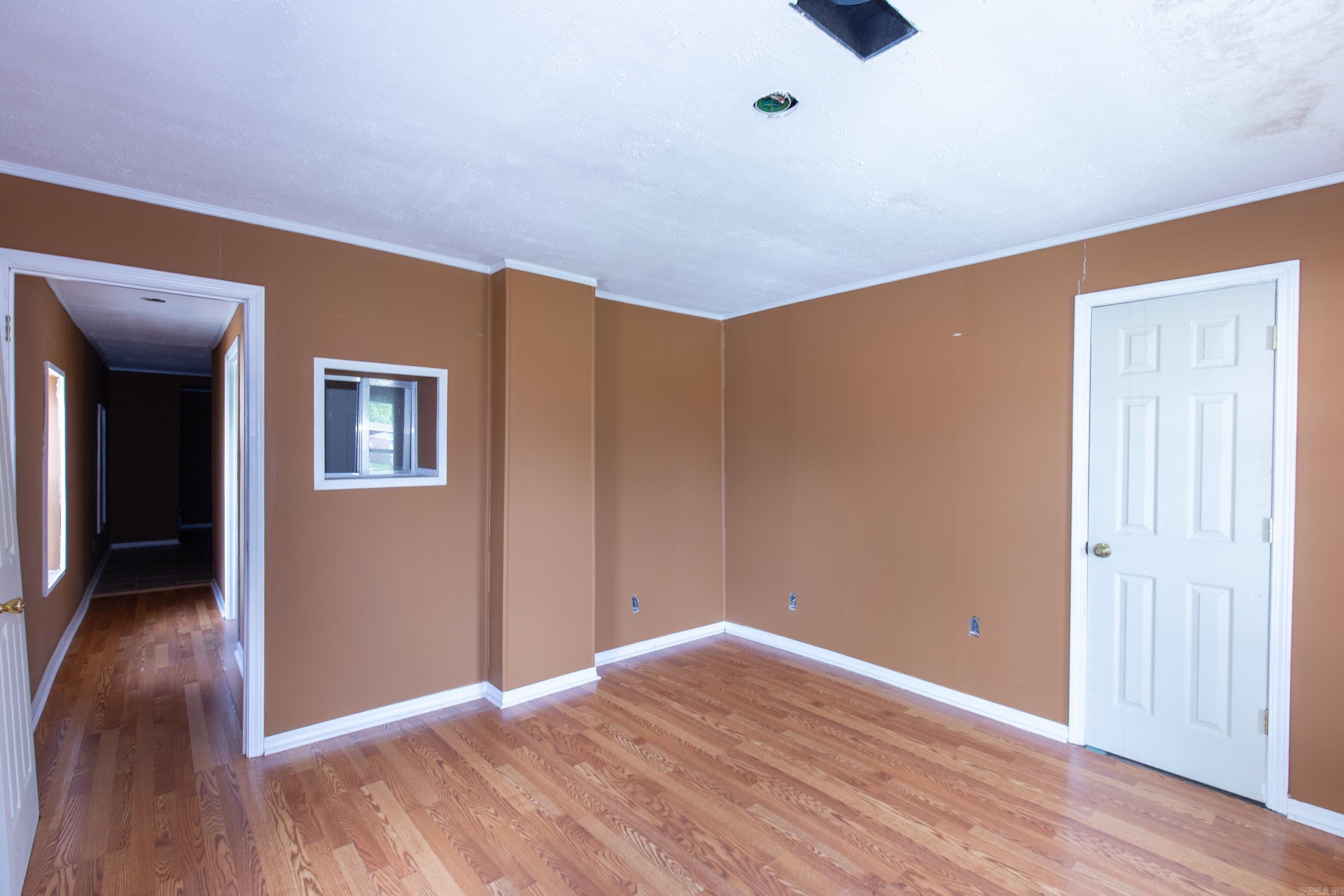 HENRYS EST TO JACK - Residential