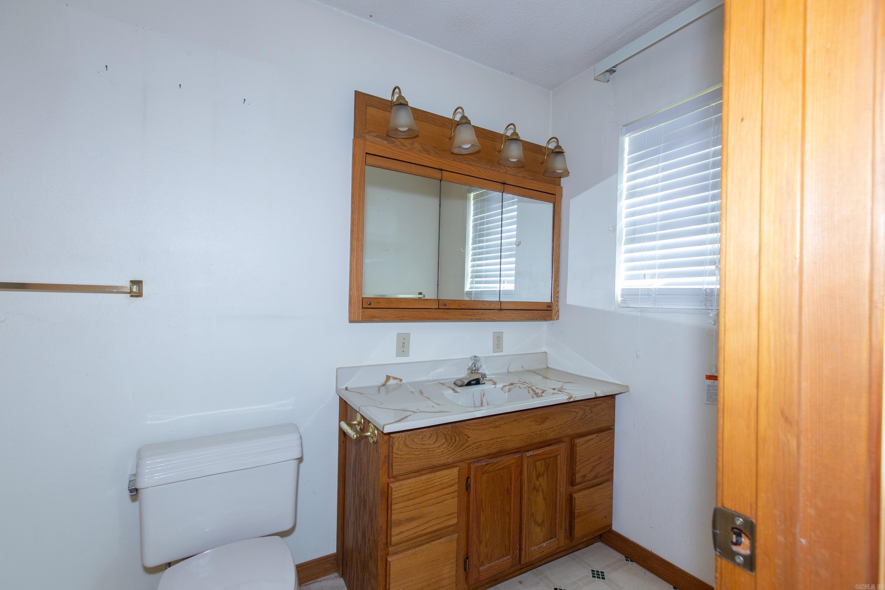 HENRYS EST TO JACK - Residential