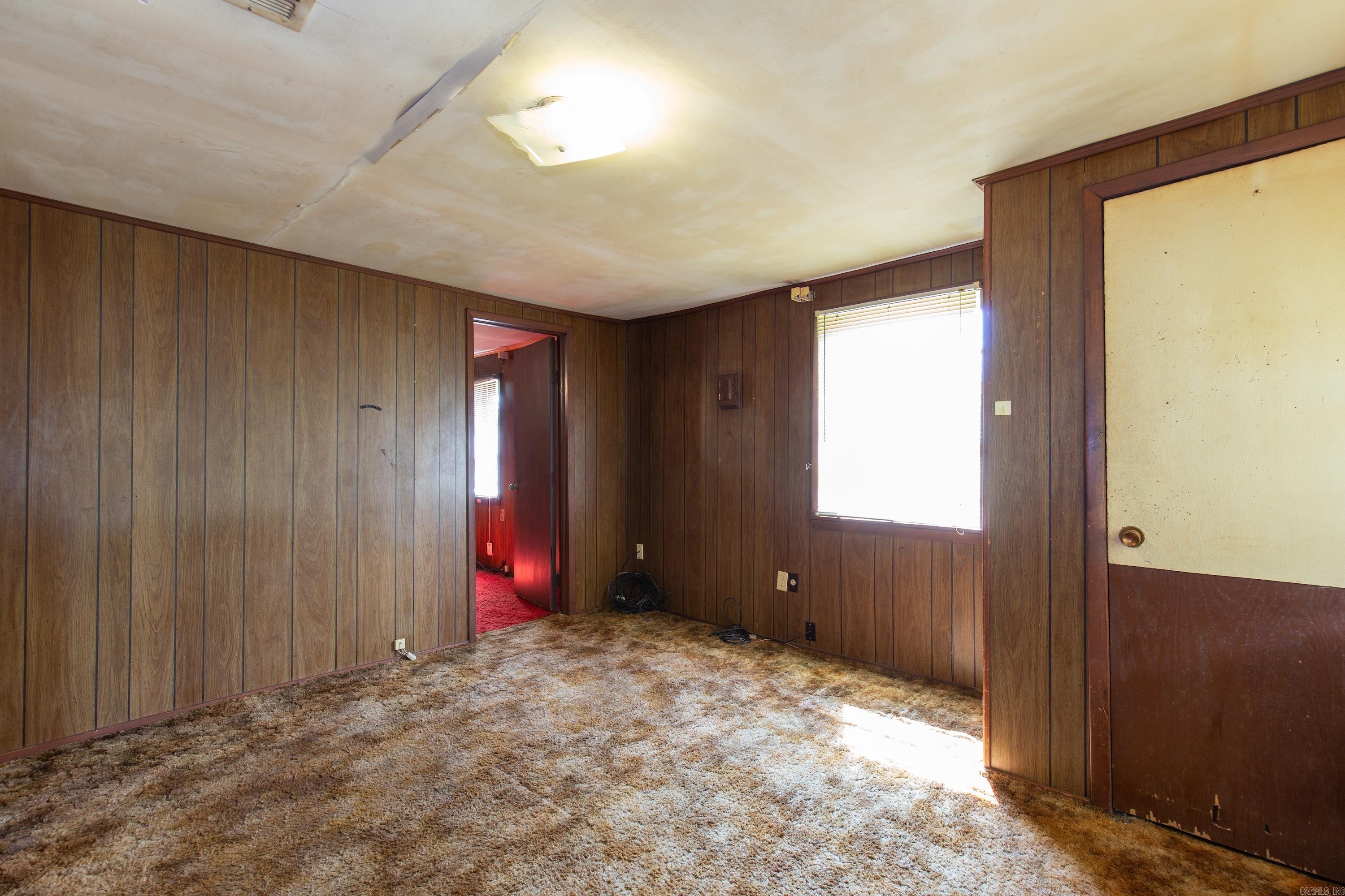 HENRYS EST TO JACK - Residential