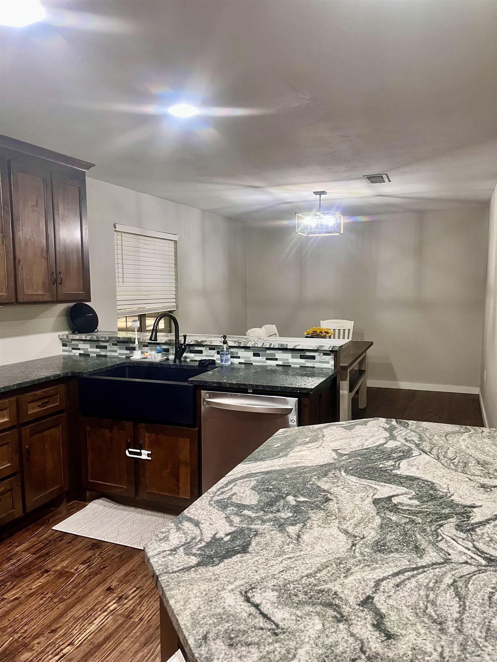 BROOKN RIDGE - Residential