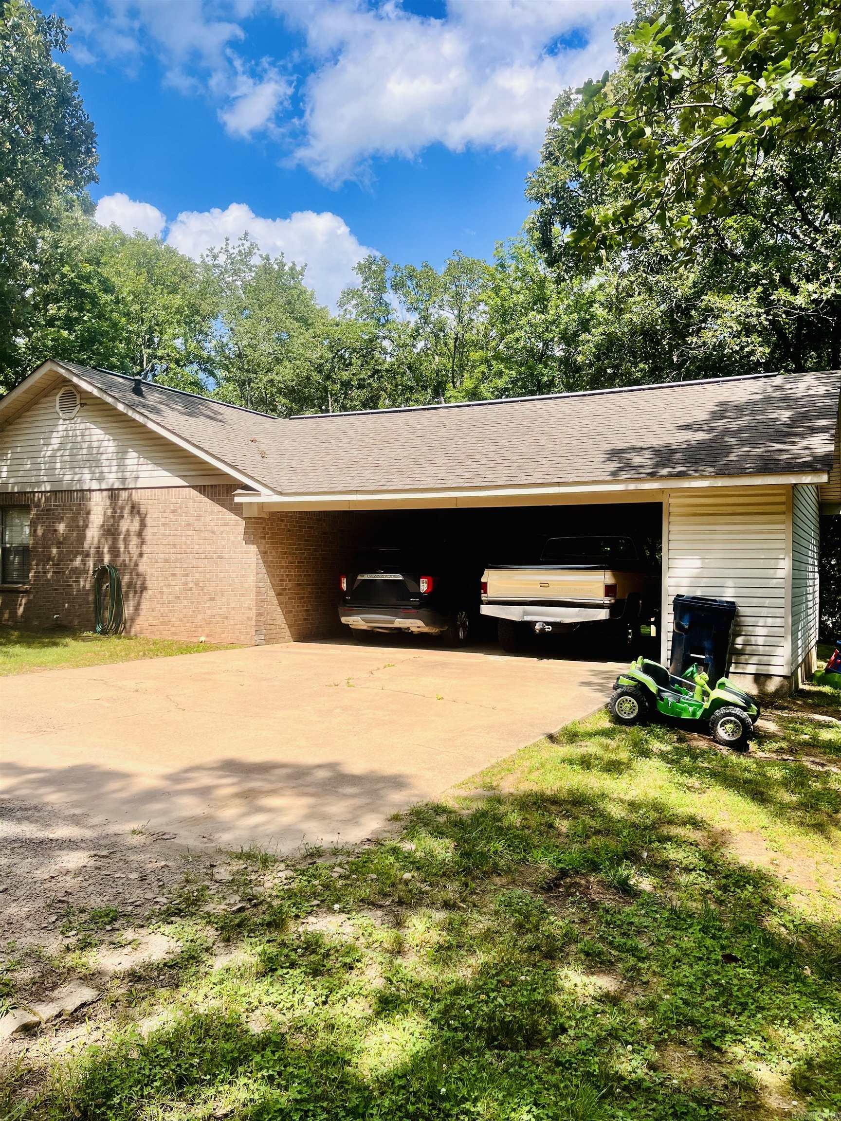 BROOKN RIDGE - Residential