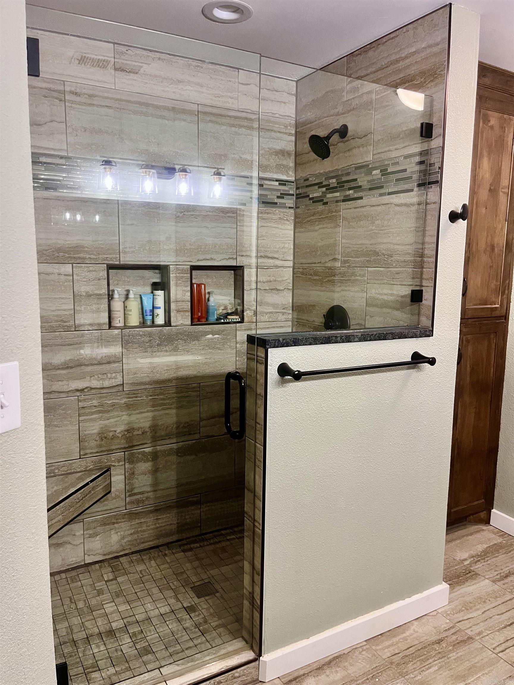 BROOKN RIDGE - Residential