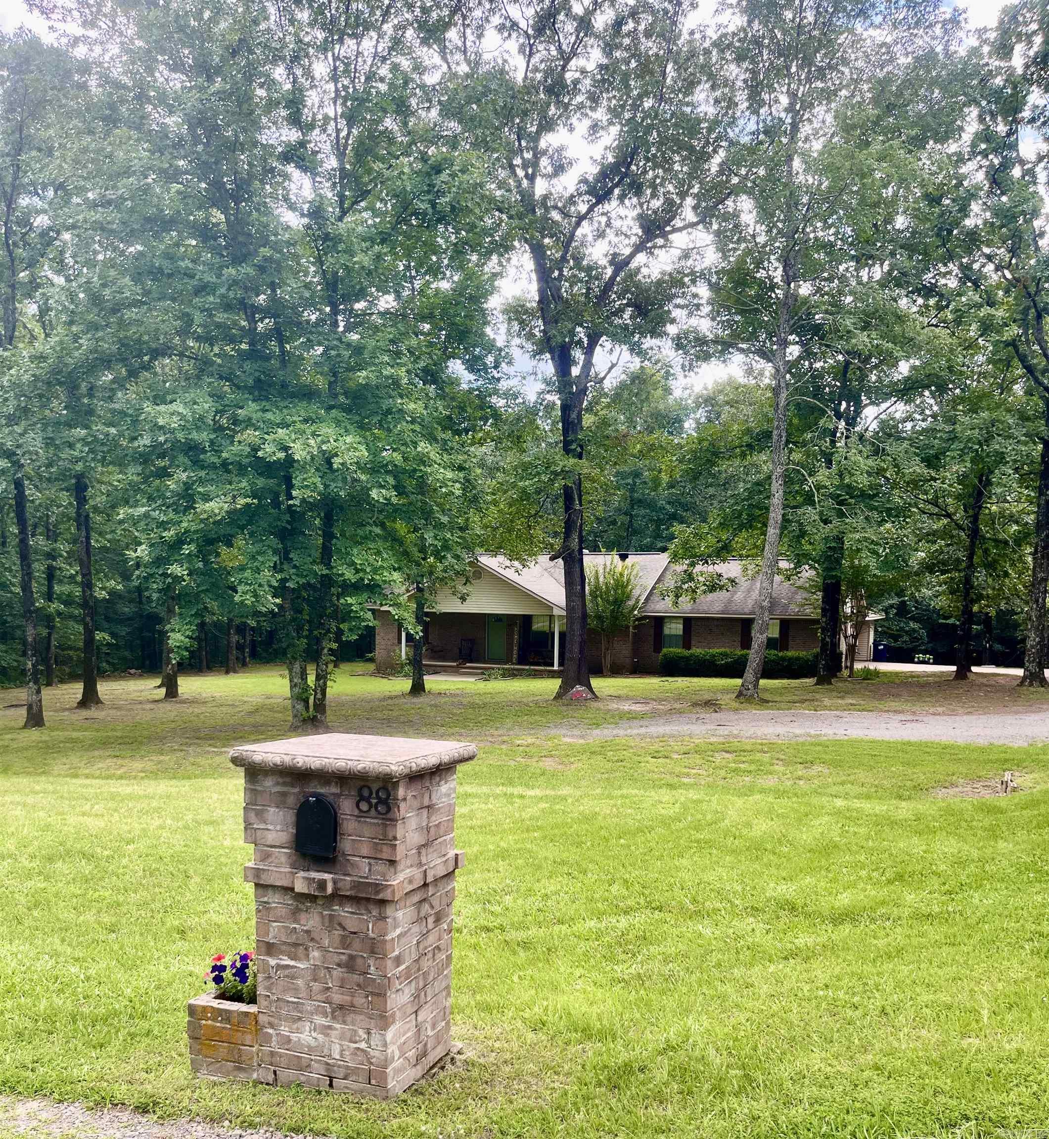 BROOKN RIDGE - Residential