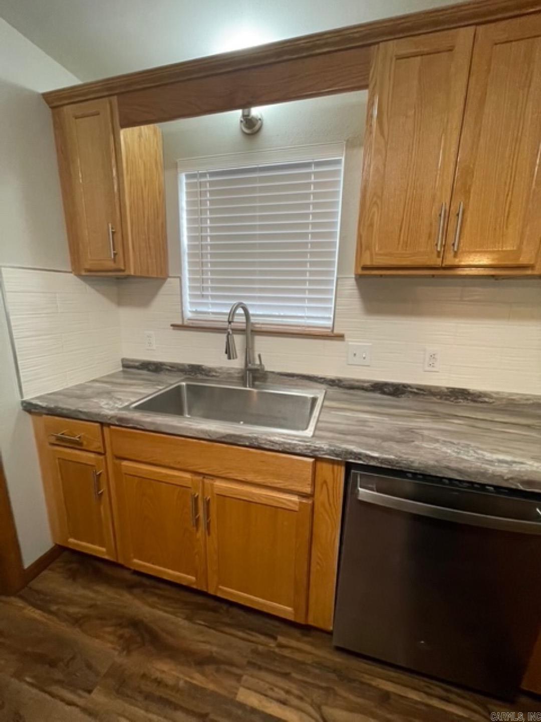 Golden Meadow - Residential Lease