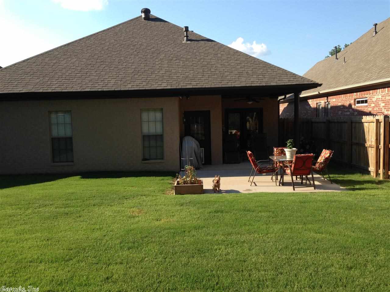 LONGLEAF COVE - Residential