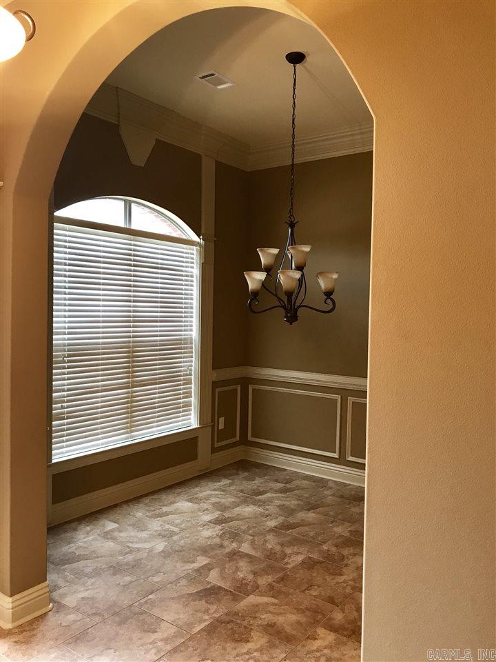 COUNTRY CLUB OF ARK THE - Residential Lease