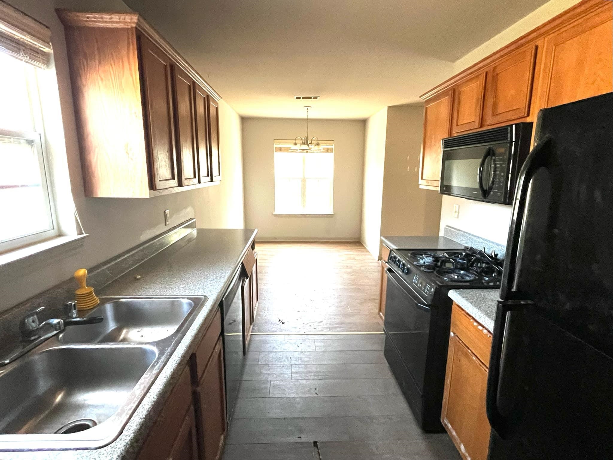 Sara Lynn - Residential