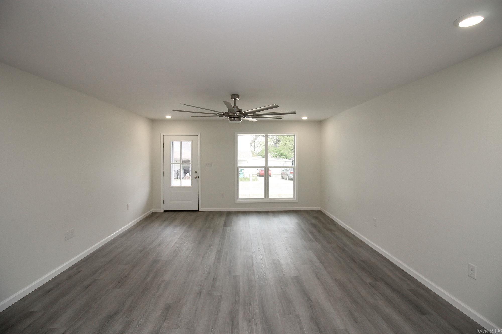 Pruett 2nd - Residential