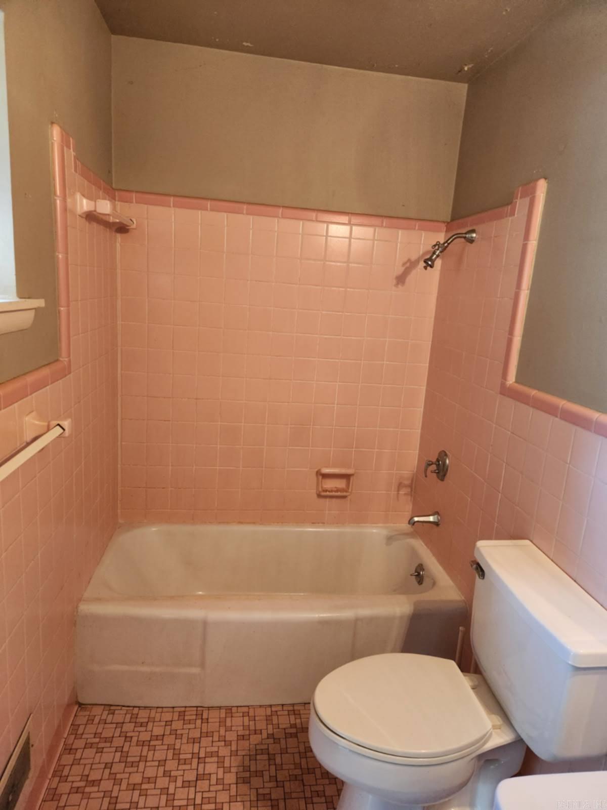 TROUTT - Residential