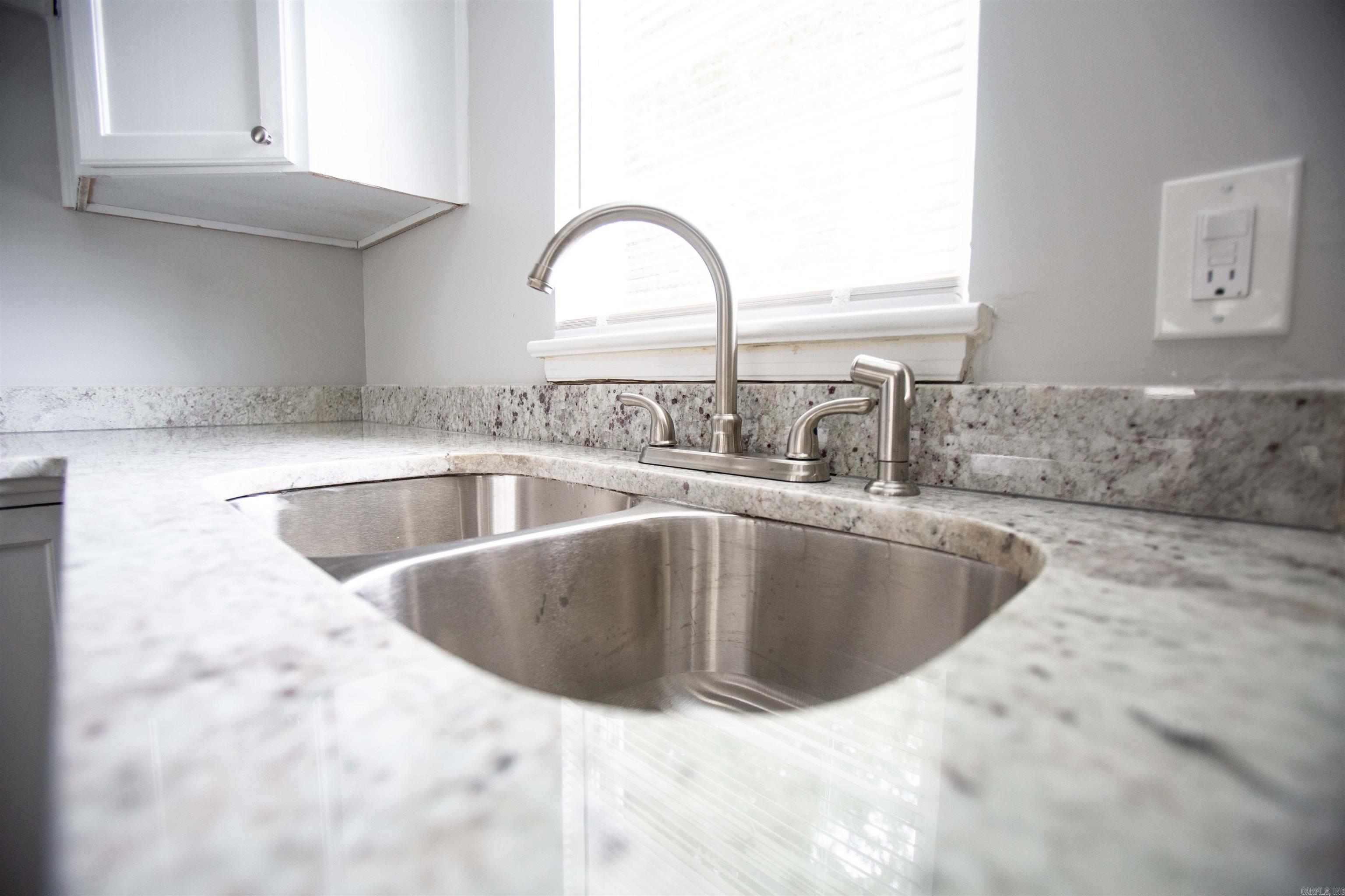 Rose City - Residential Lease