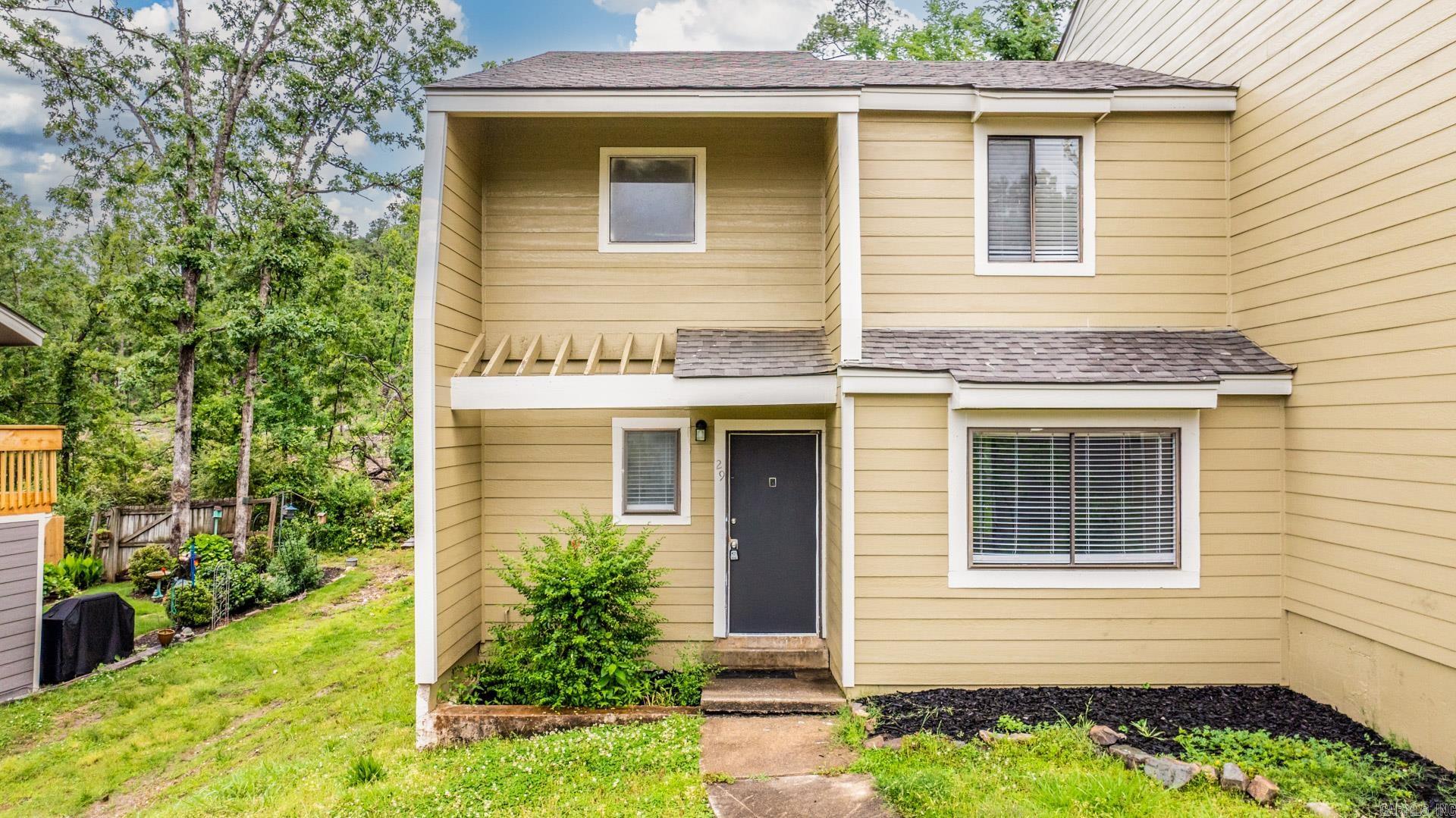 This is an updated move in ready 3 bed 2.5 bathroom condo. The community is private and has a pool. It is very close to dining, shops, hospitals, and schools. We are so excited for you to come take a look and see if it could be yours.