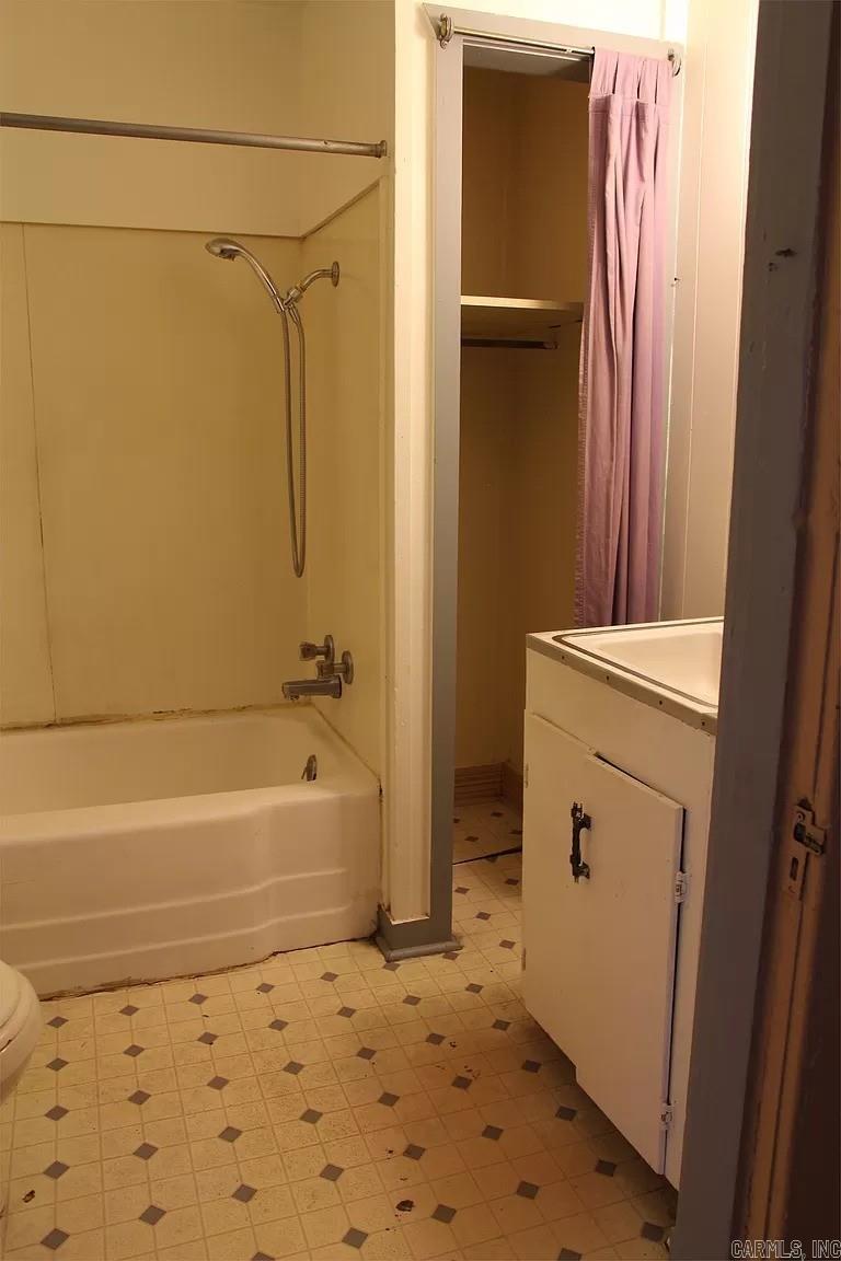 Laskers - Residential Income