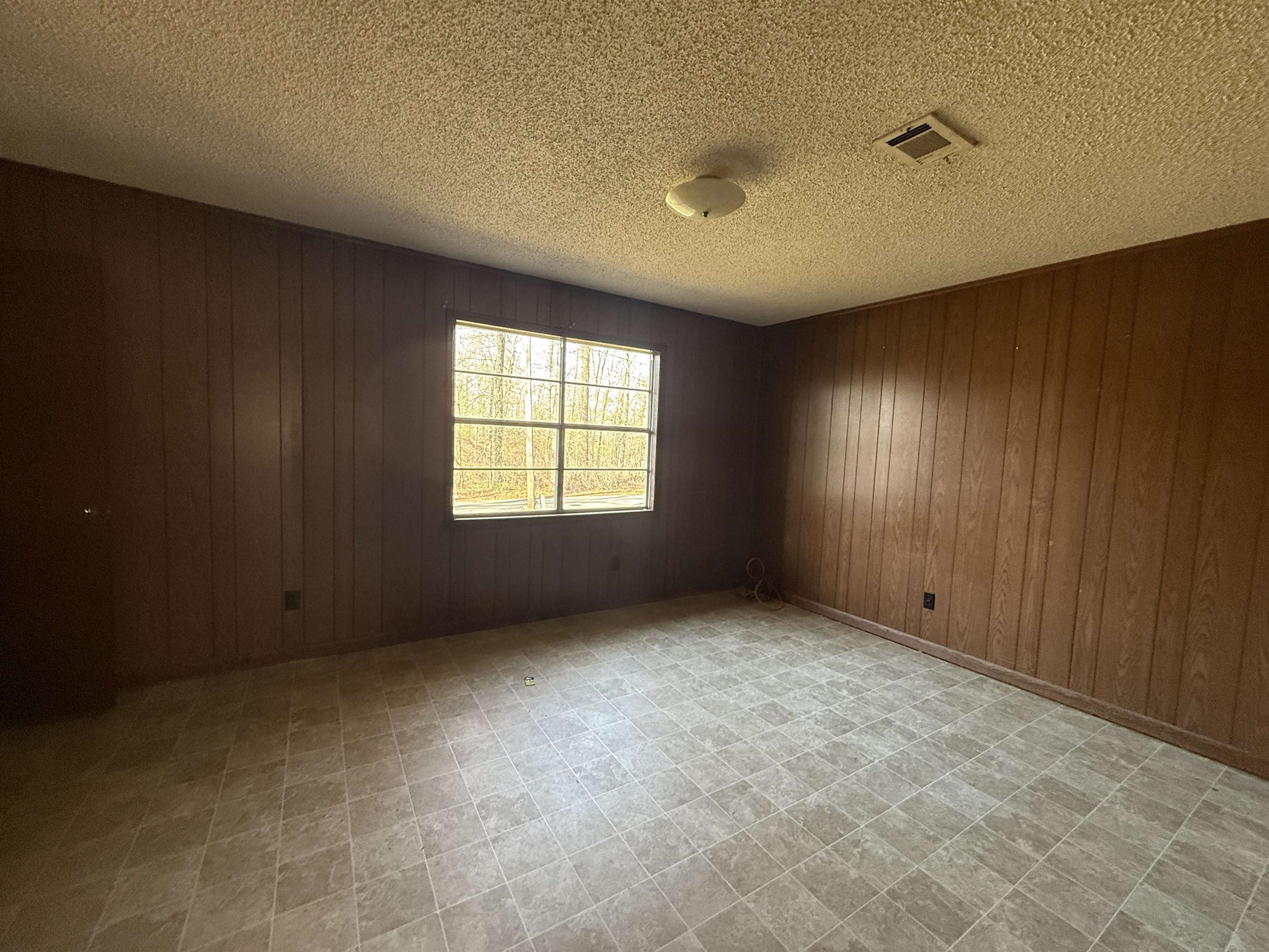 Hiawatha First - Residential Lease