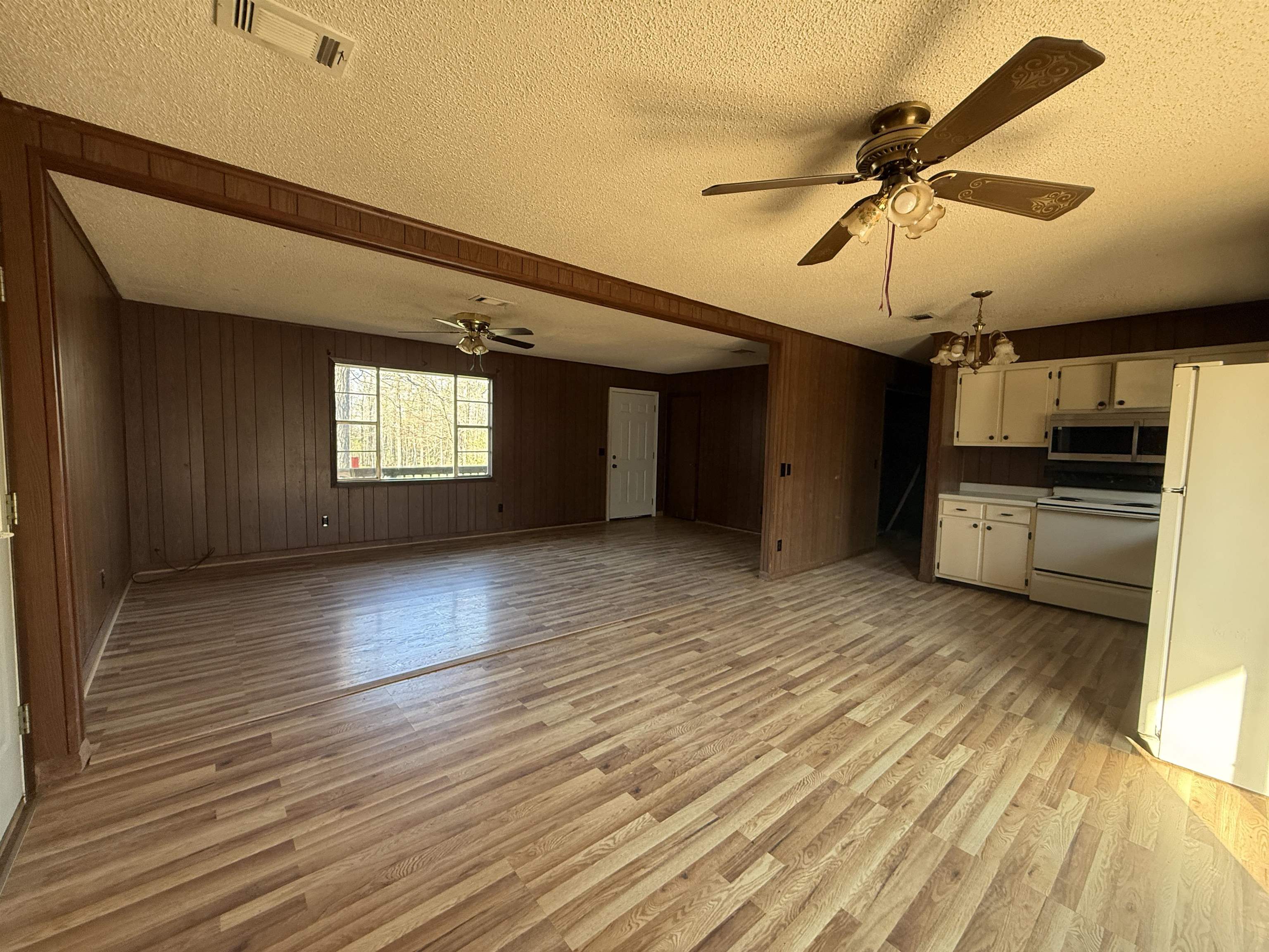 Hiawatha First - Residential Lease