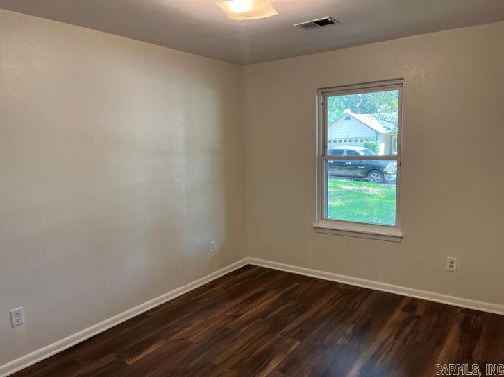 CRYSTAL VALLEY MANOR - Residential