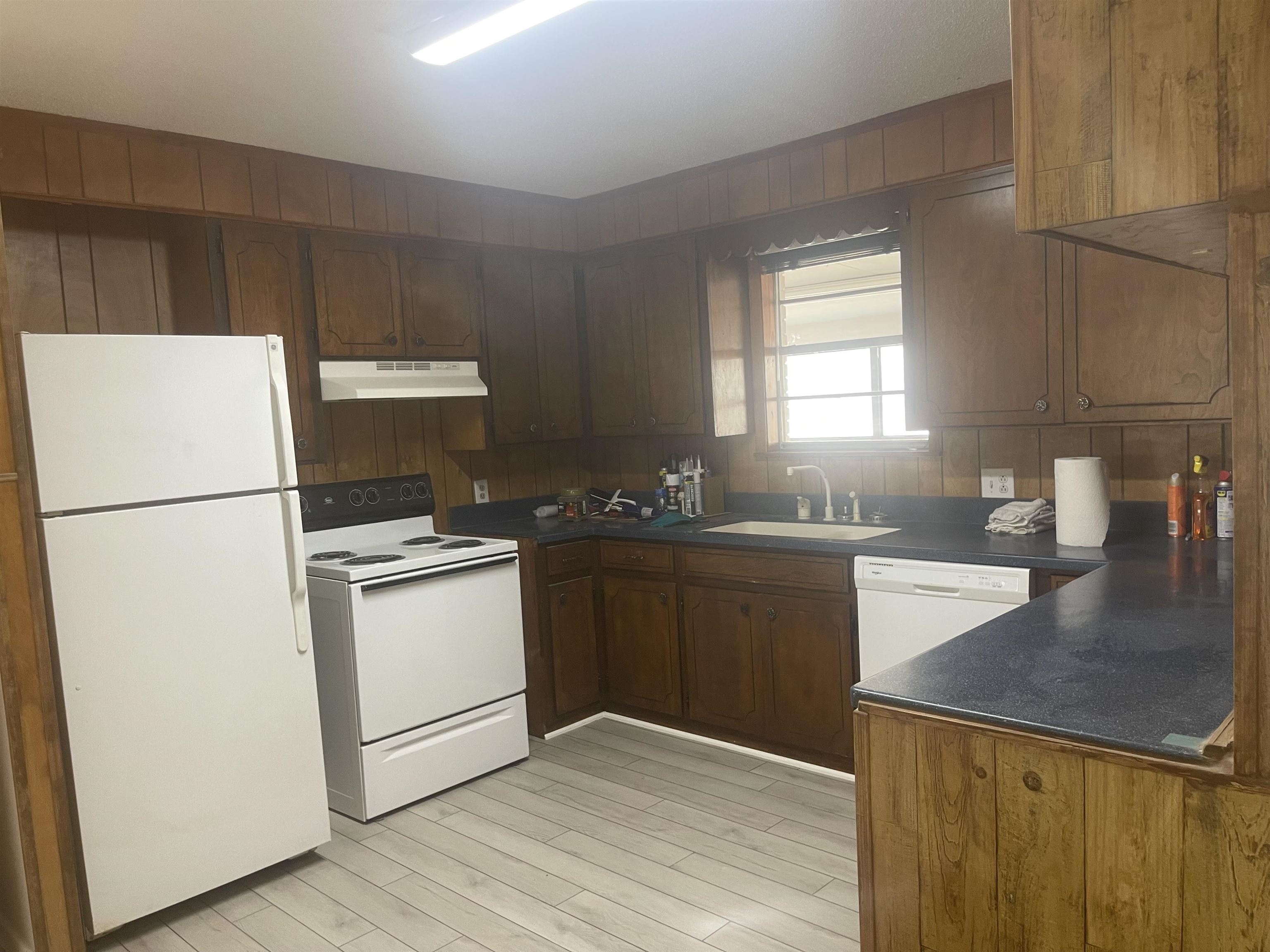 Metes & Bounds - Commercial Sale