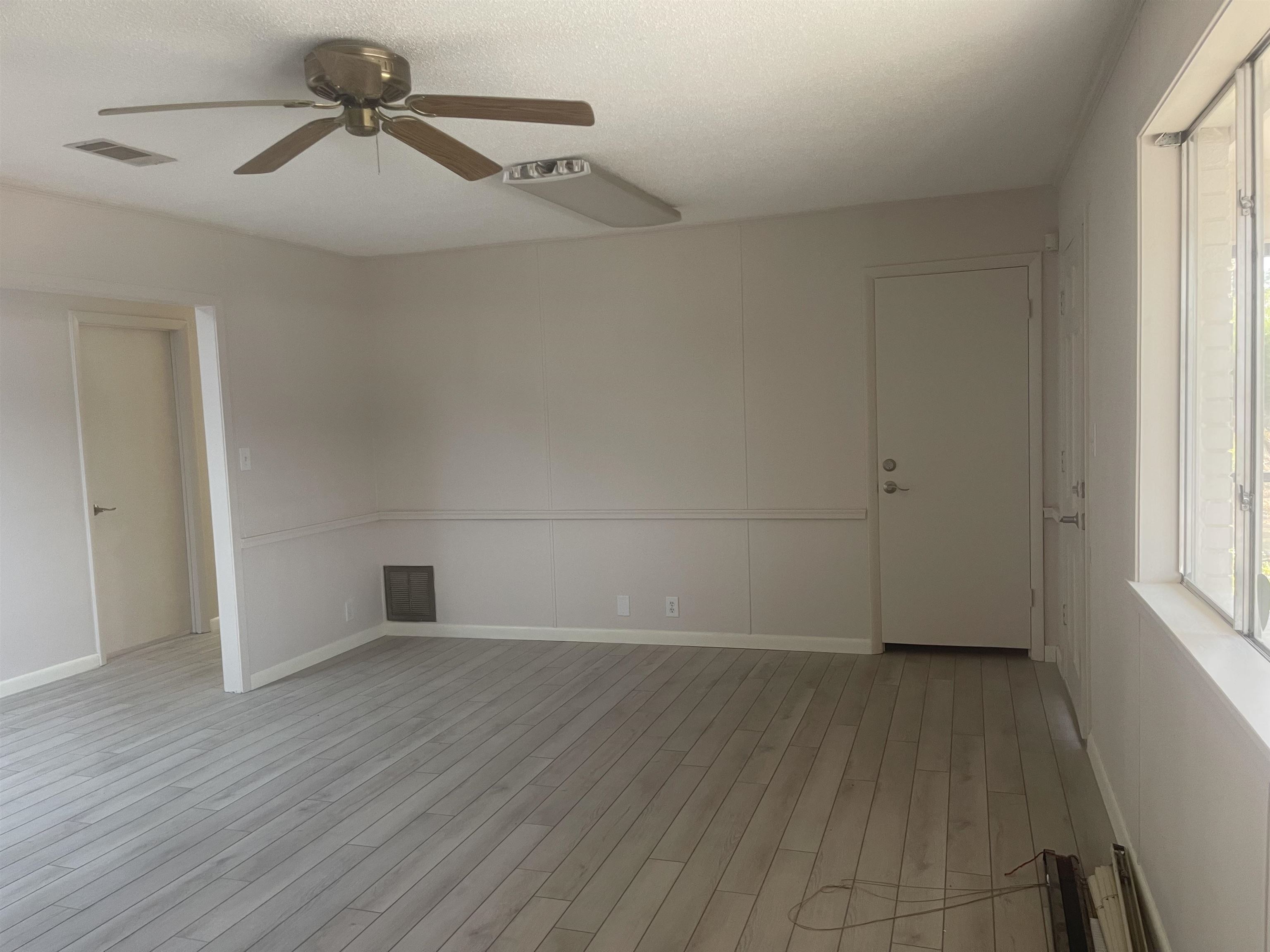 Metes & Bounds - Commercial Sale