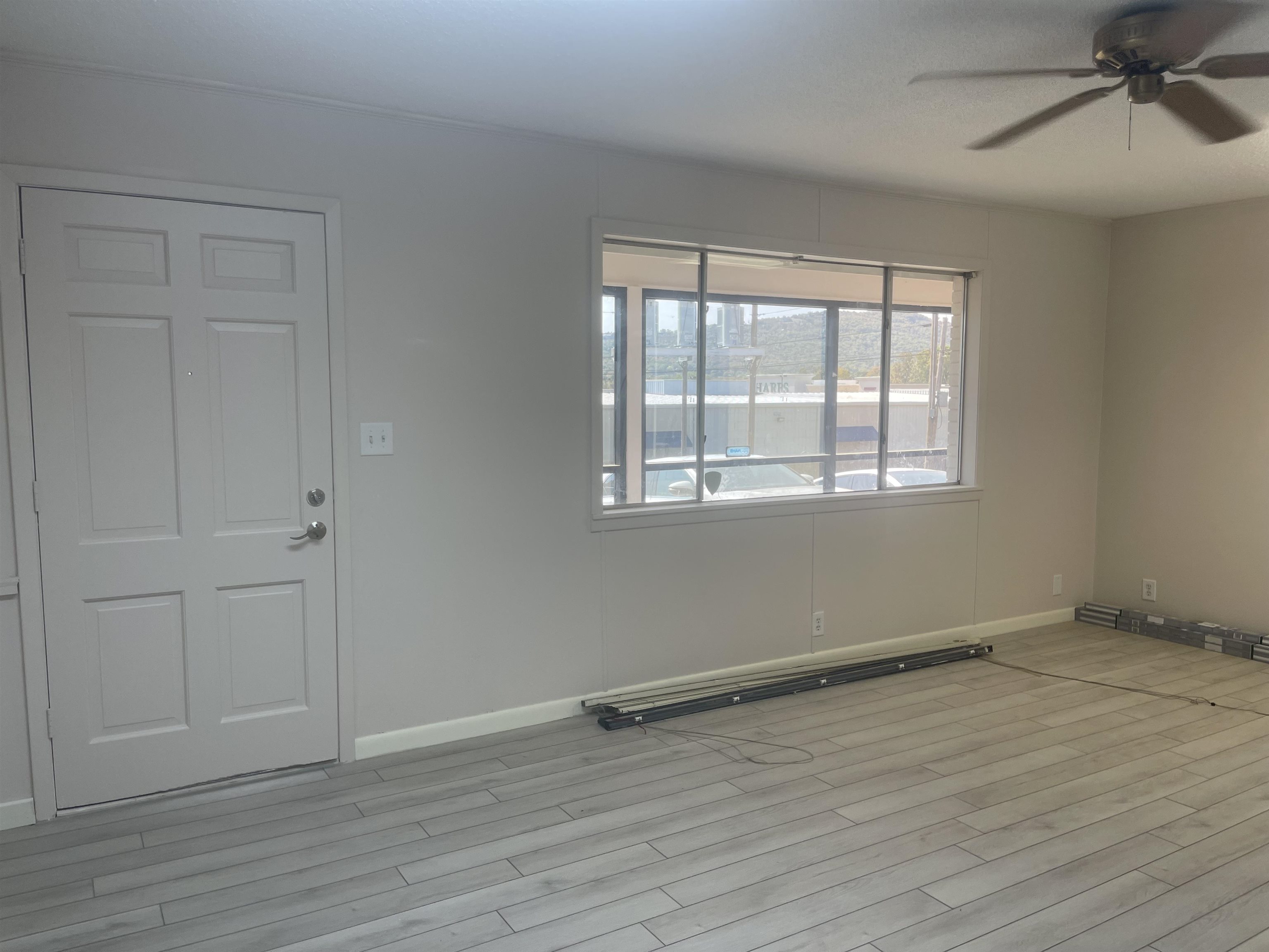 Metes & Bounds - Commercial Sale