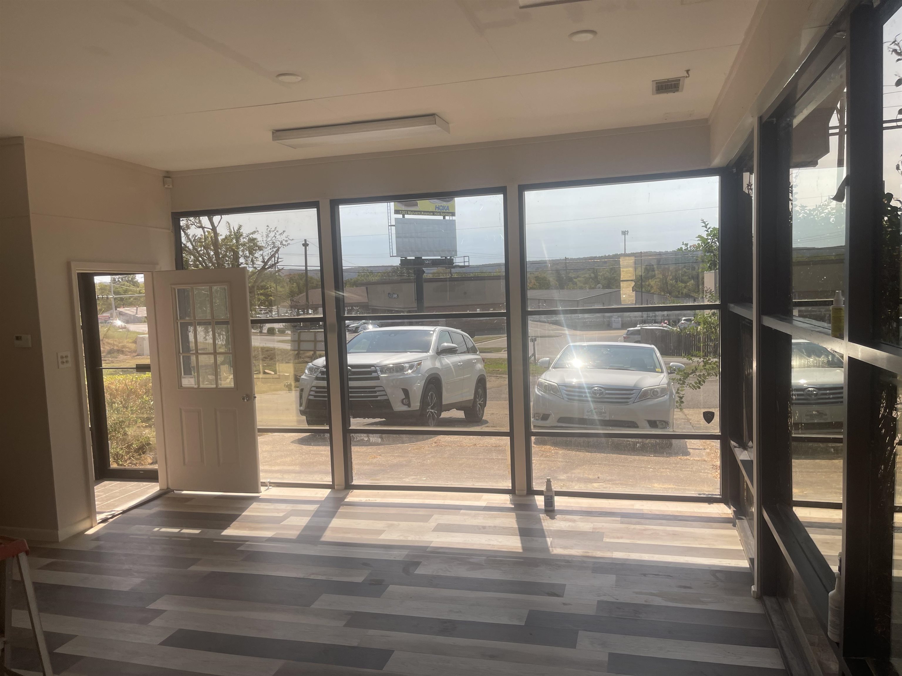 Metes & Bounds - Commercial Sale