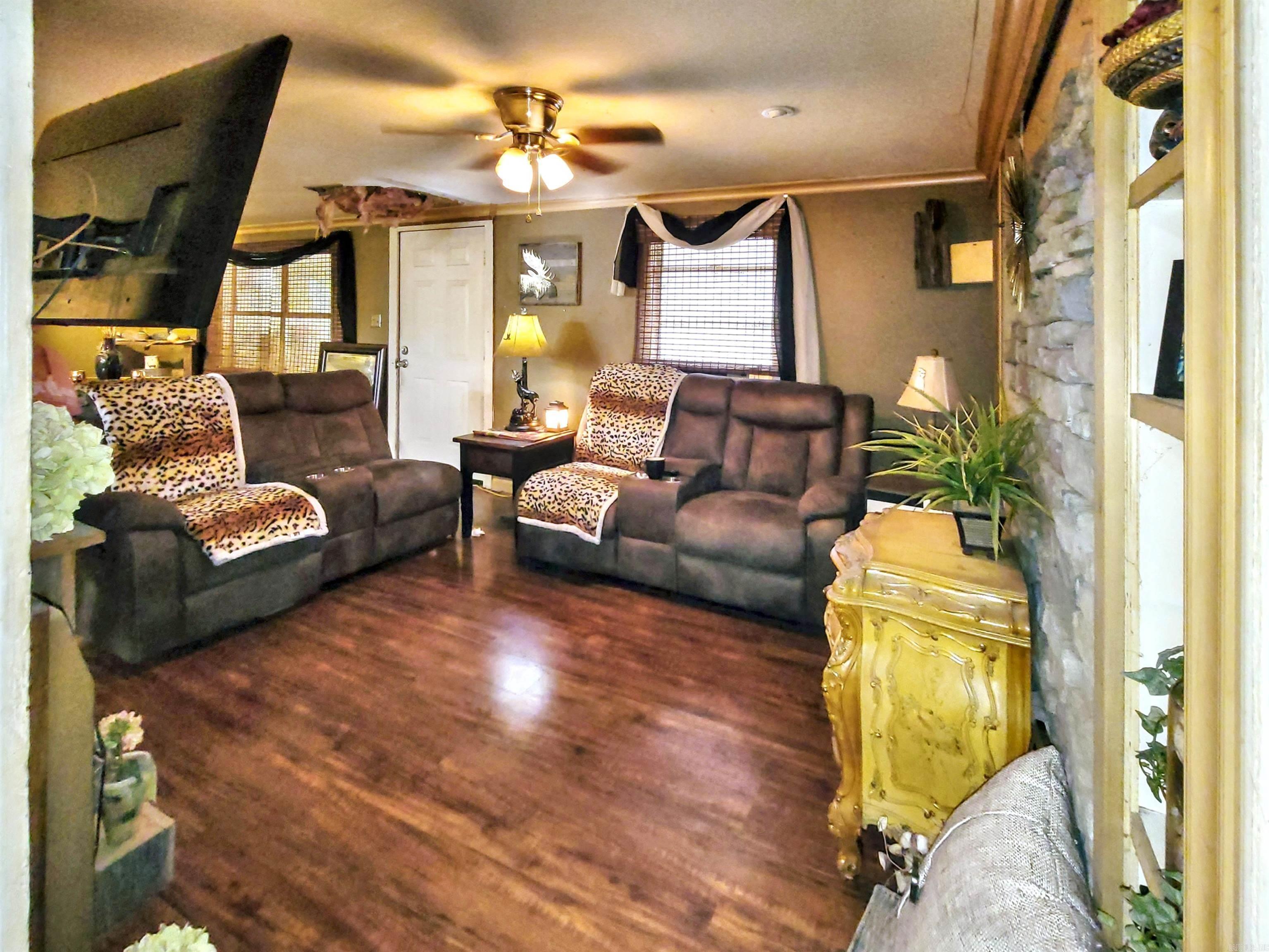 VIMY RIDGE - Residential