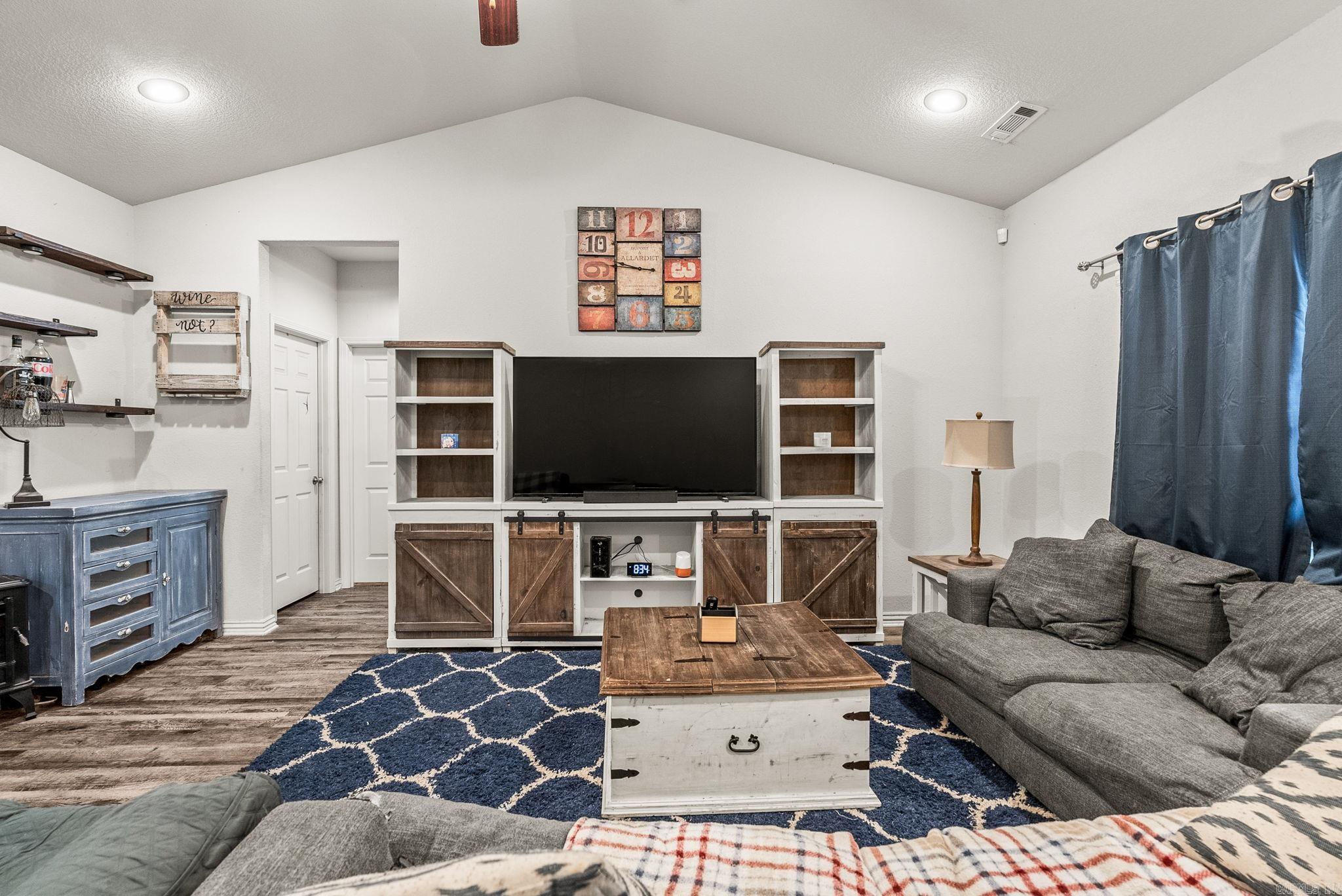 MATTHEWS MEADOWS PH 2 PUD - Residential