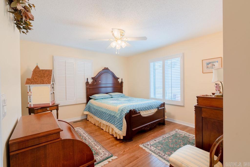 HUNTINGTON PLACE - Residential