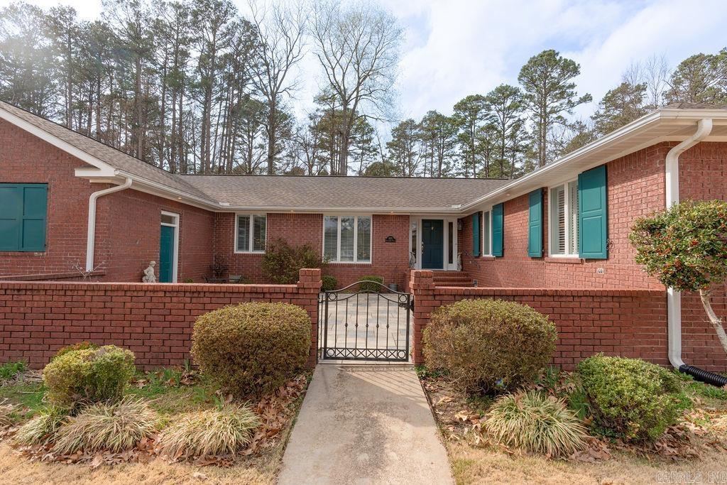 HUNTINGTON PLACE - Residential