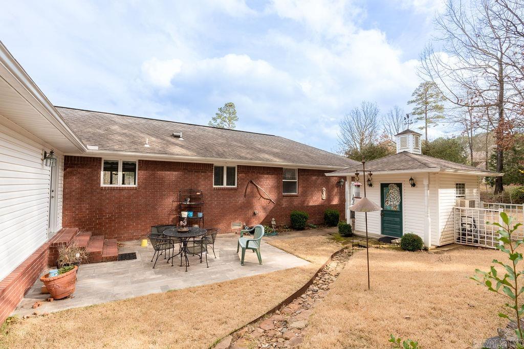 HUNTINGTON PLACE - Residential