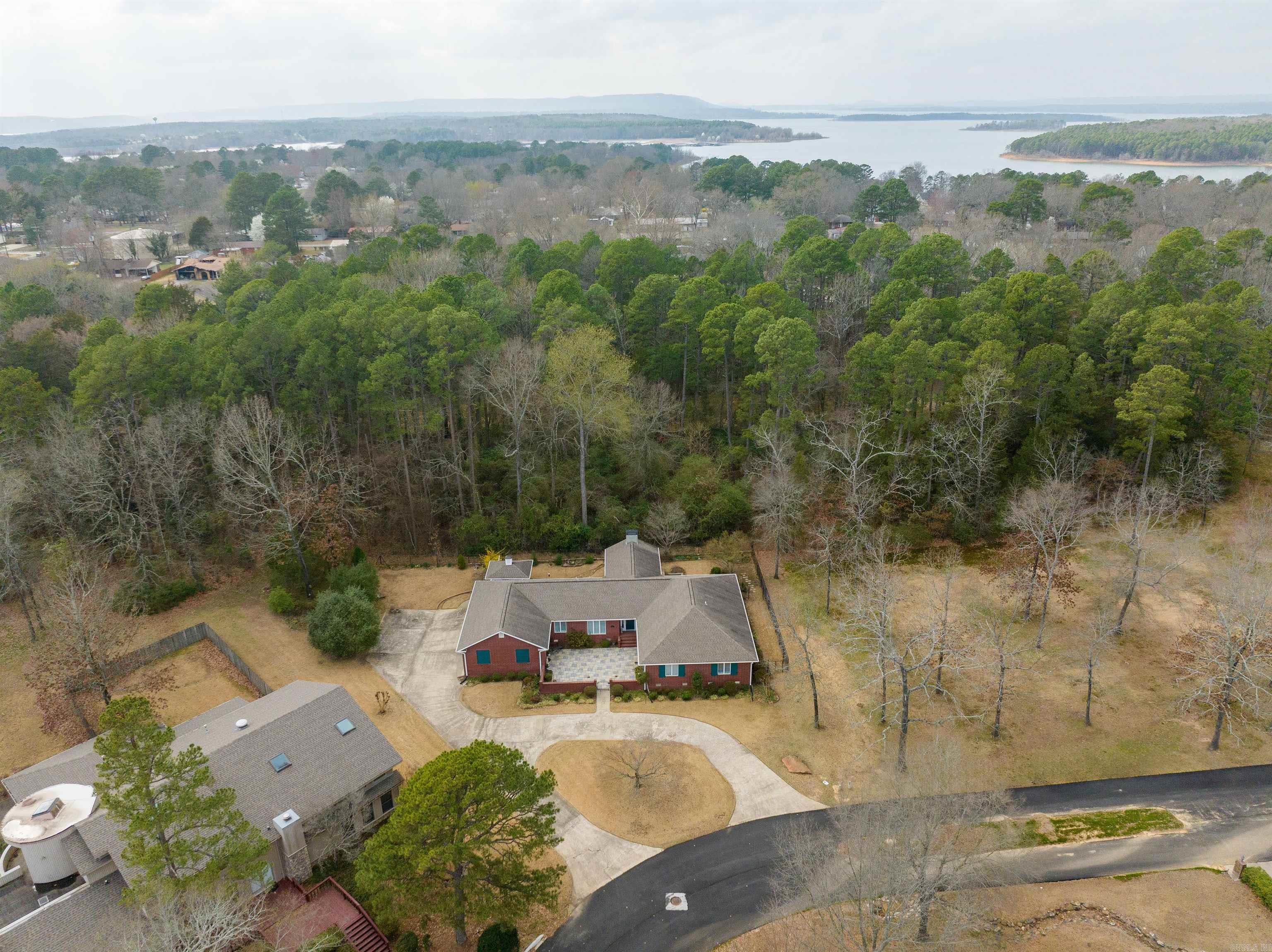 HUNTINGTON PLACE - Residential