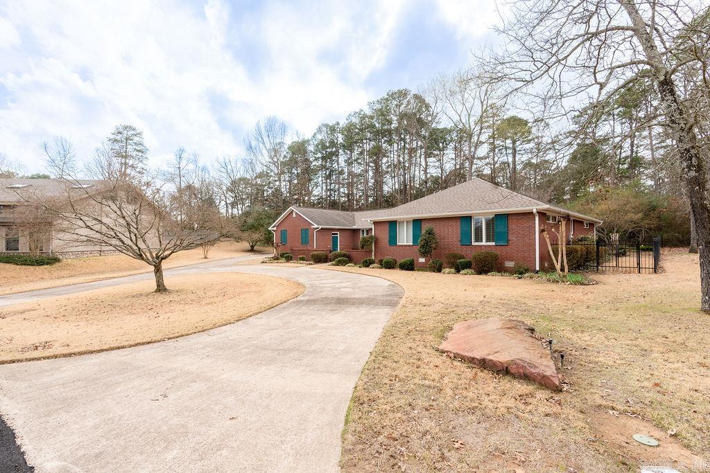 HUNTINGTON PLACE - Residential