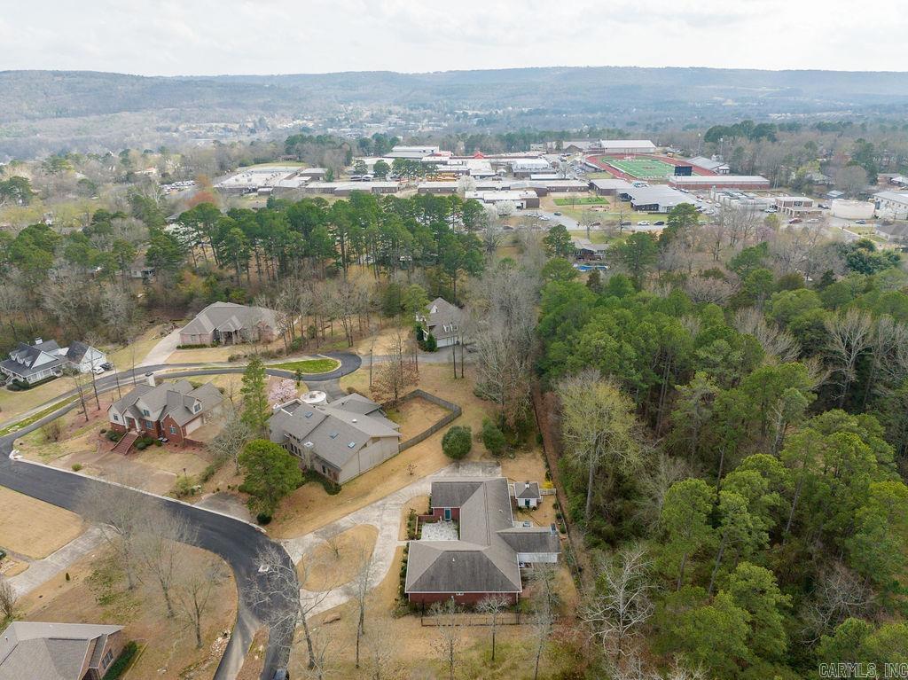 HUNTINGTON PLACE - Residential