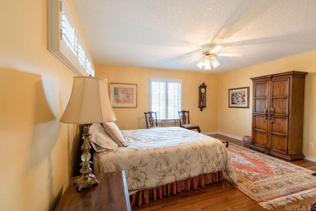 HUNTINGTON PLACE - Residential