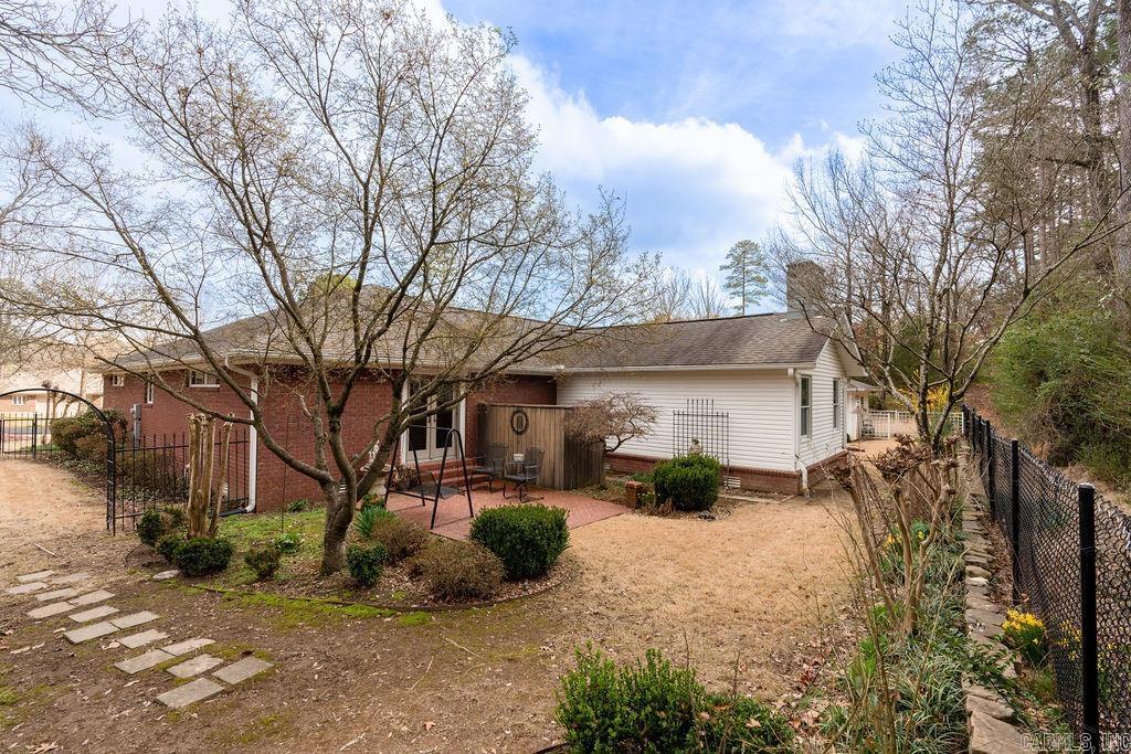 HUNTINGTON PLACE - Residential