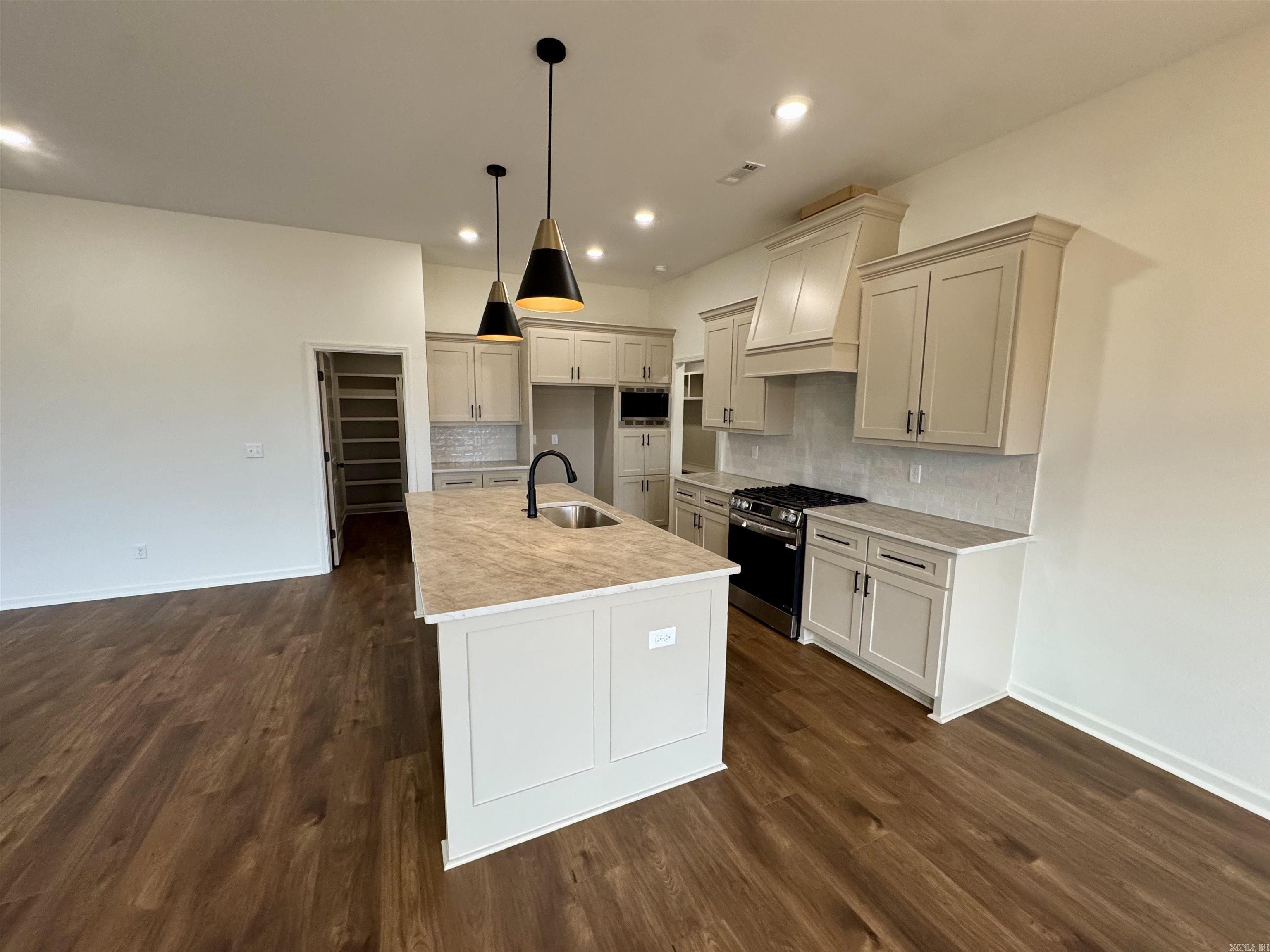 GARDENS AT HOPE VALLEY - Residential