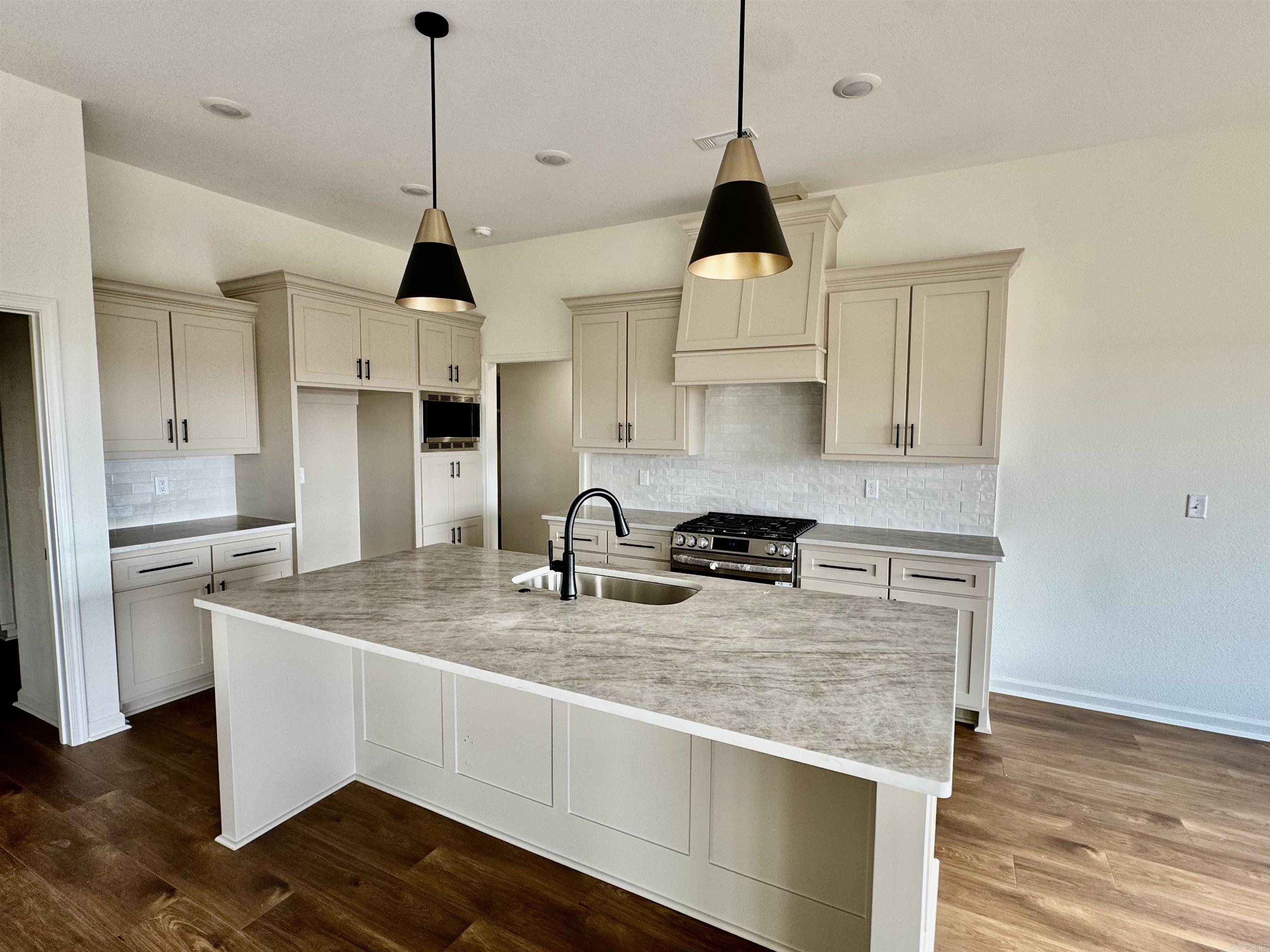 GARDENS AT HOPE VALLEY - Residential