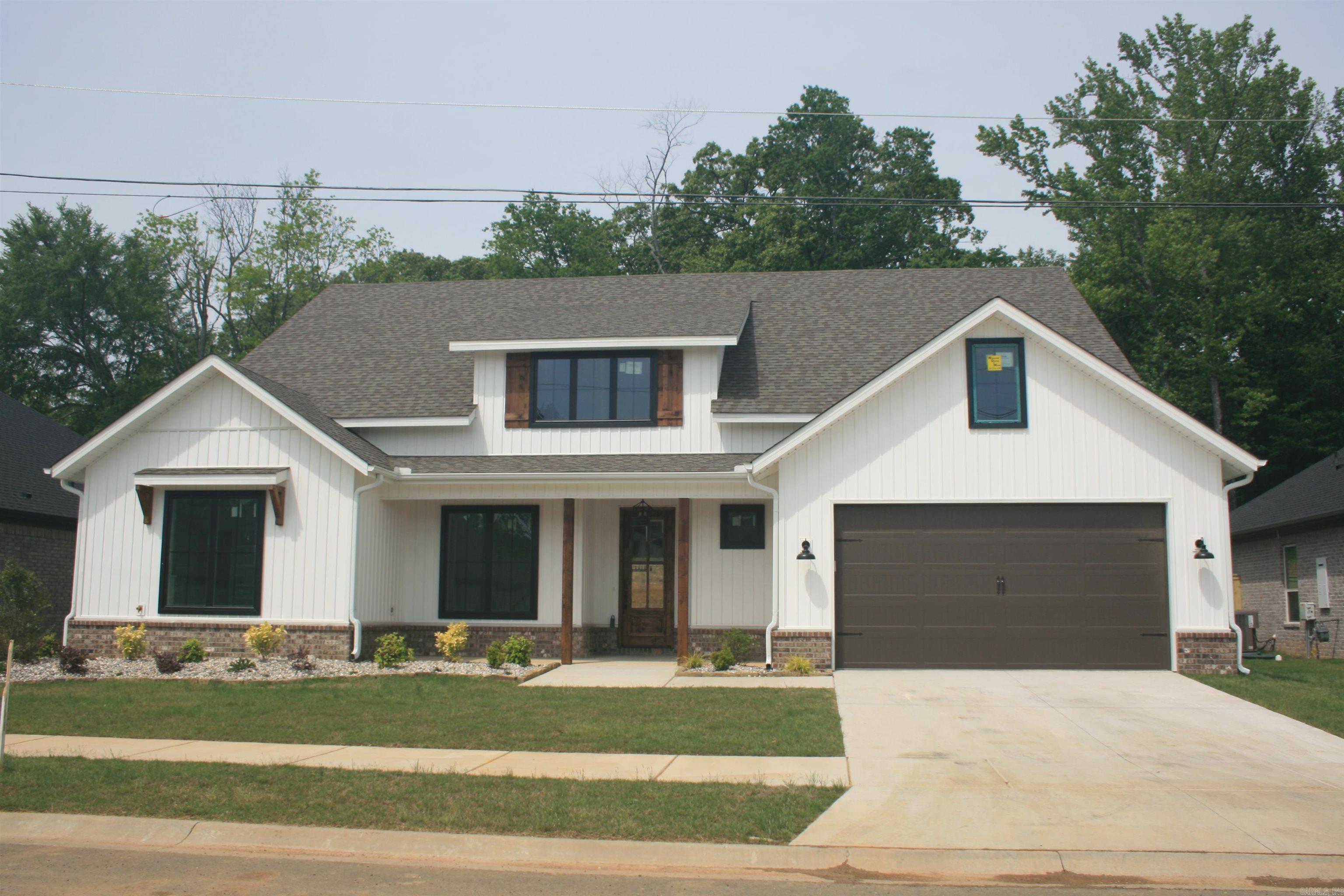 CREEKSIDE - Residential