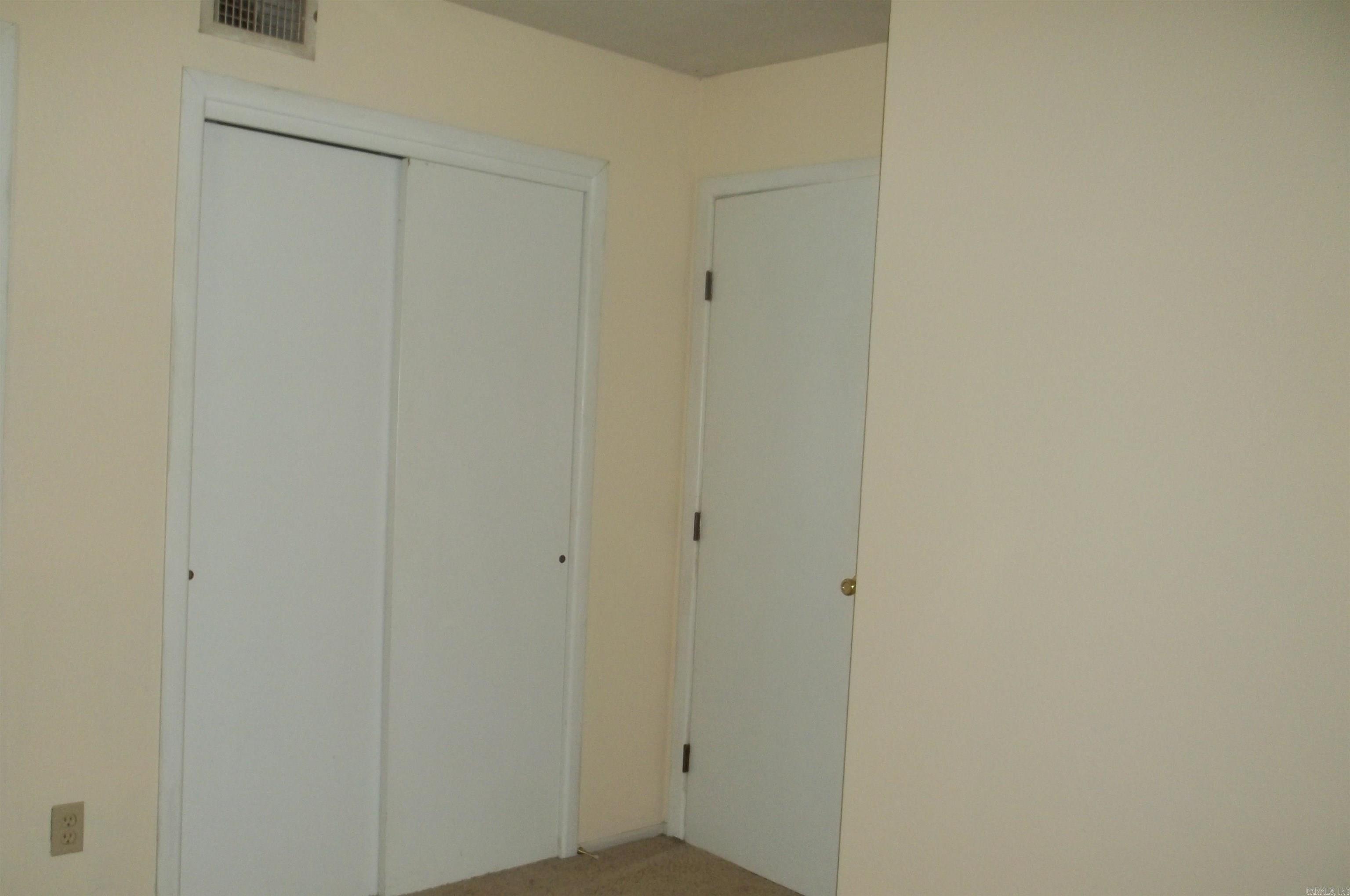 Vineyard - Residential Income