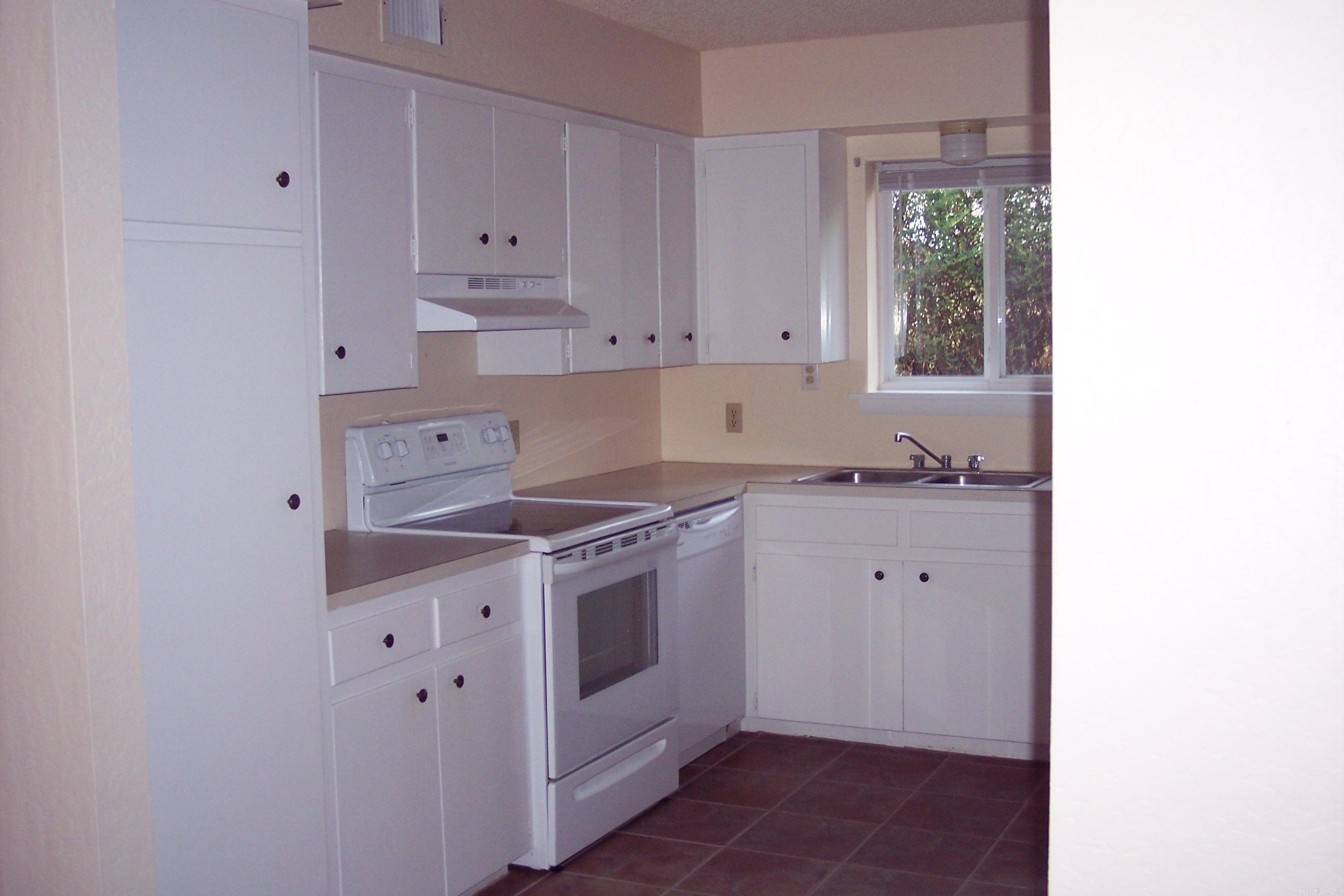 Vineyard - Residential Income