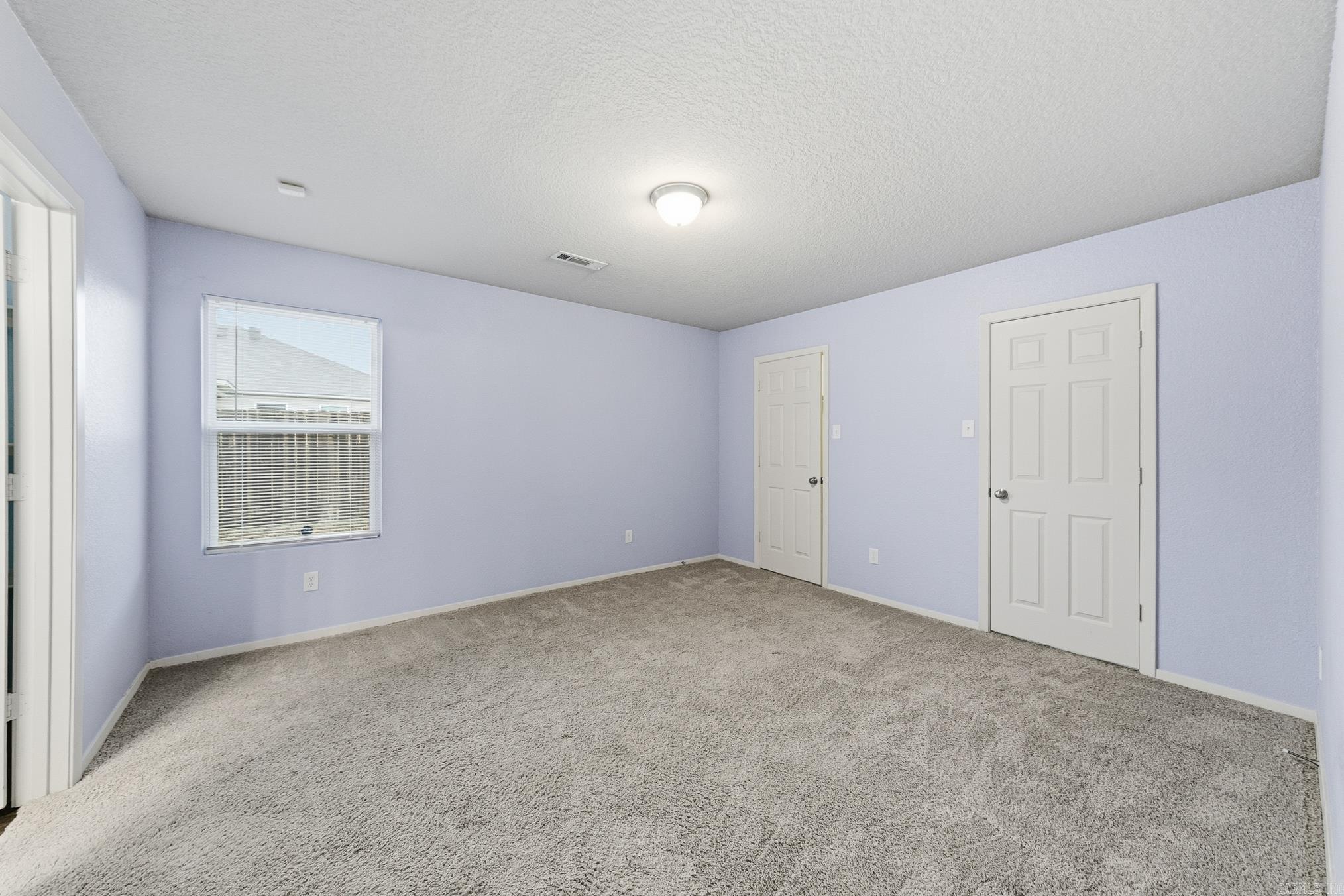 OAKLAND GROVE ESTATES - Residential Lease