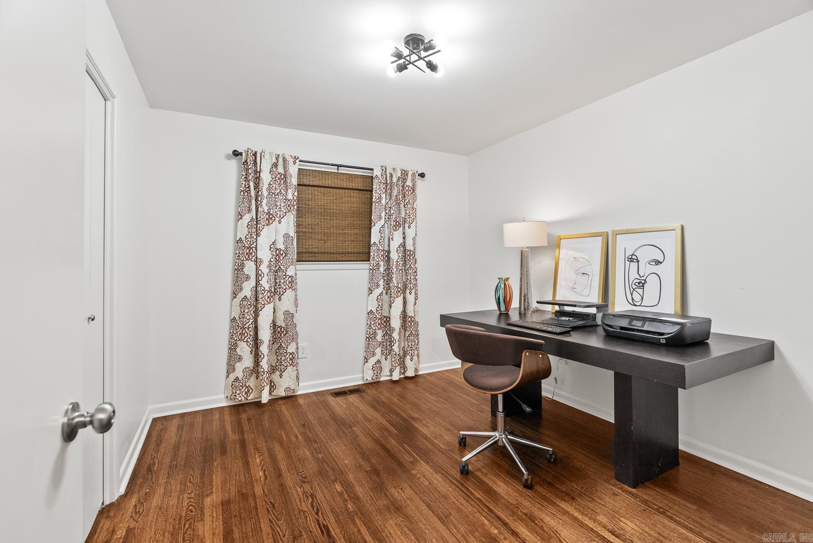 COLONY WEST - Residential