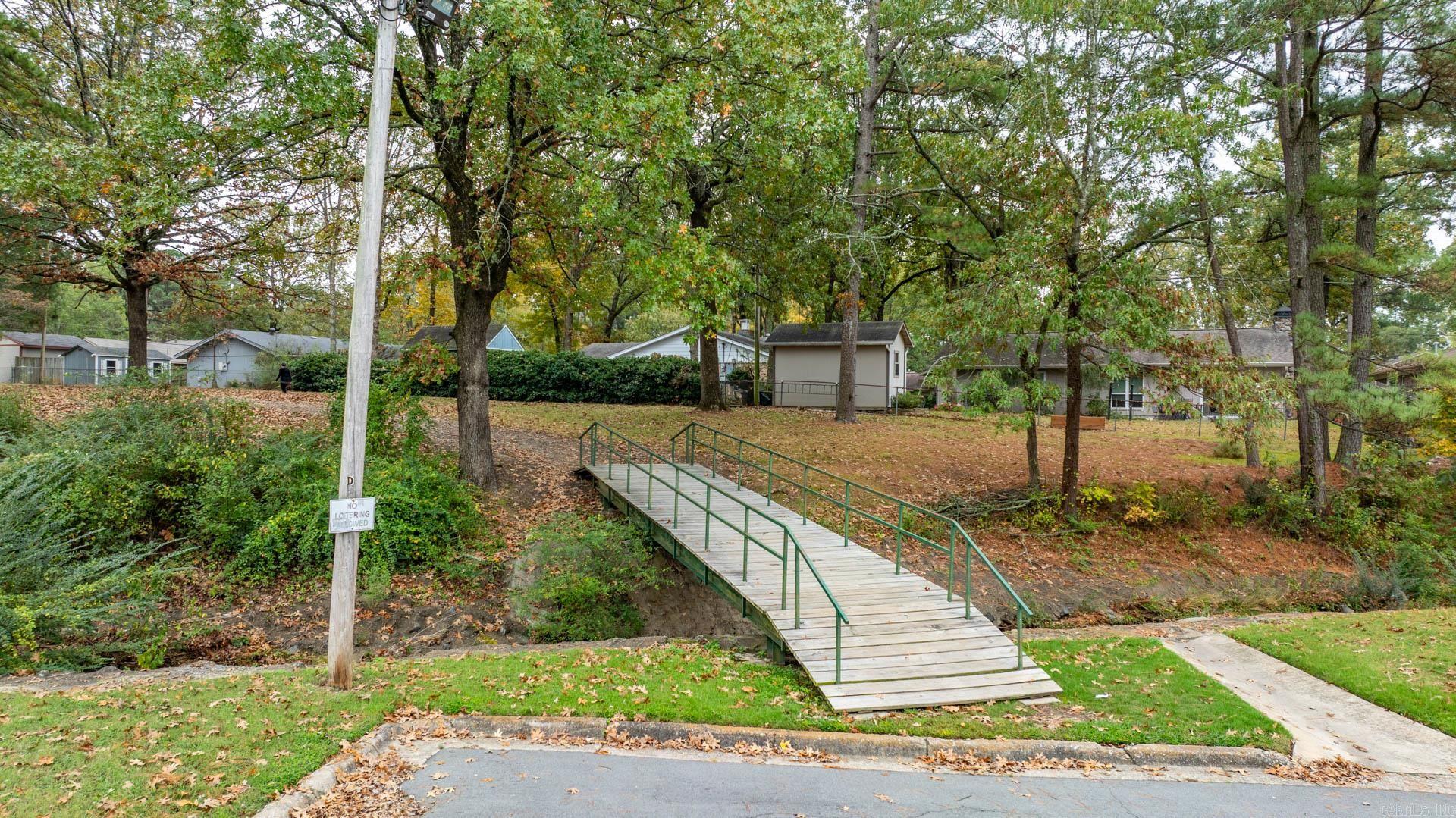 COLONY WEST - Residential