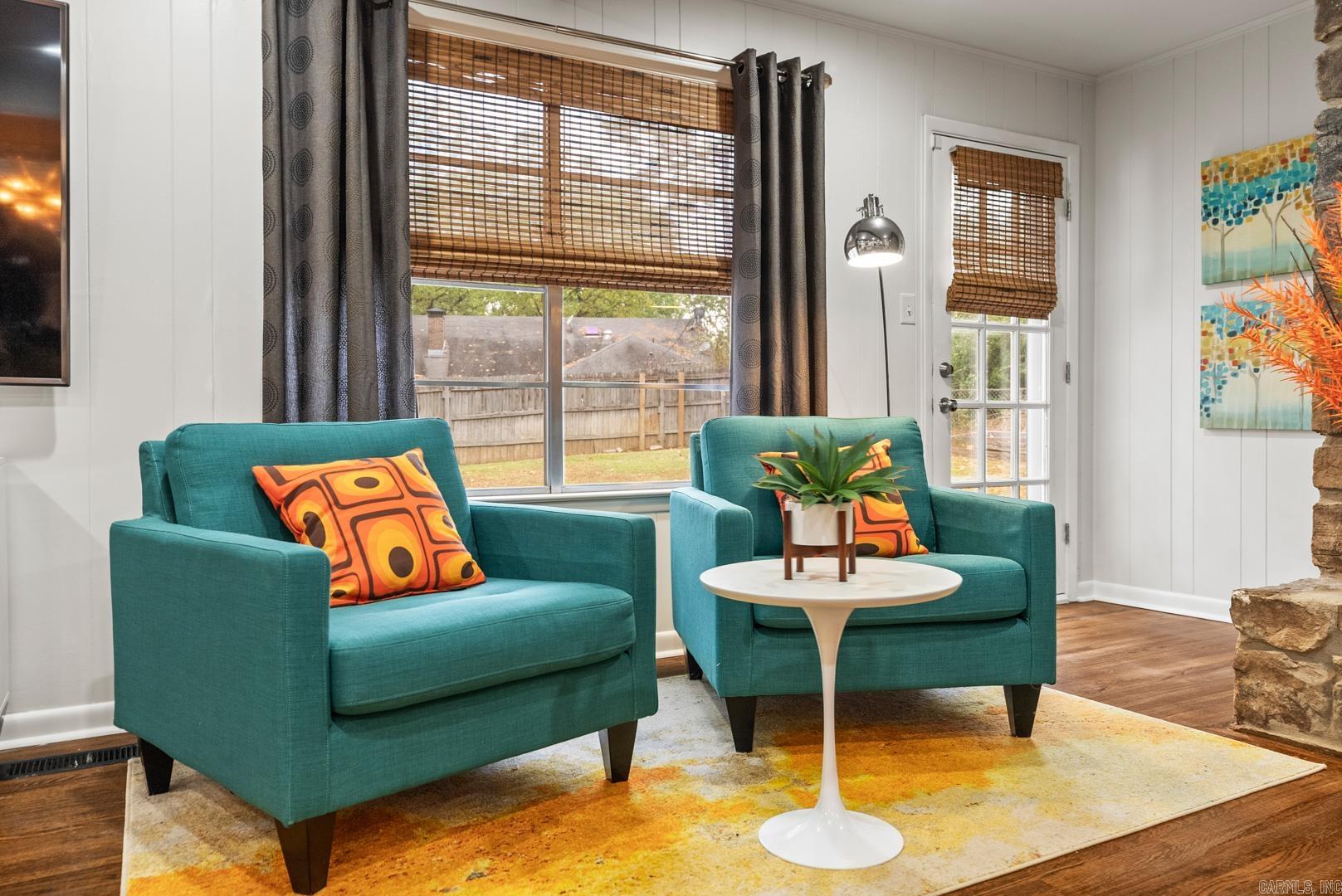 COLONY WEST - Residential